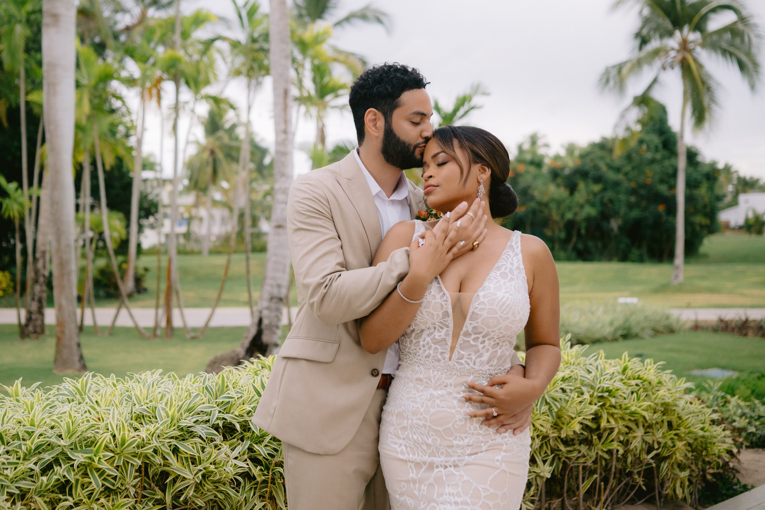 Dominican Republic wedding Pearl beach club. Punta cana wedding family fashion photographer dominican republic, destination wedding photographer, elopement photography Punta Cana