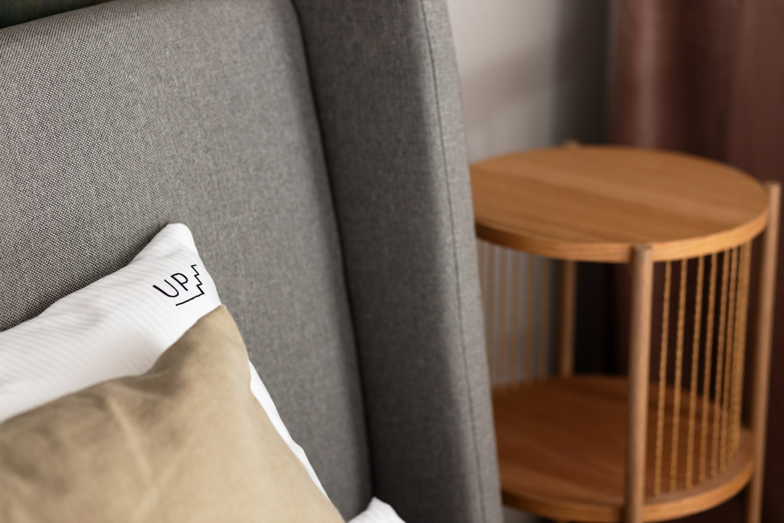 Apartament Upstairs 4