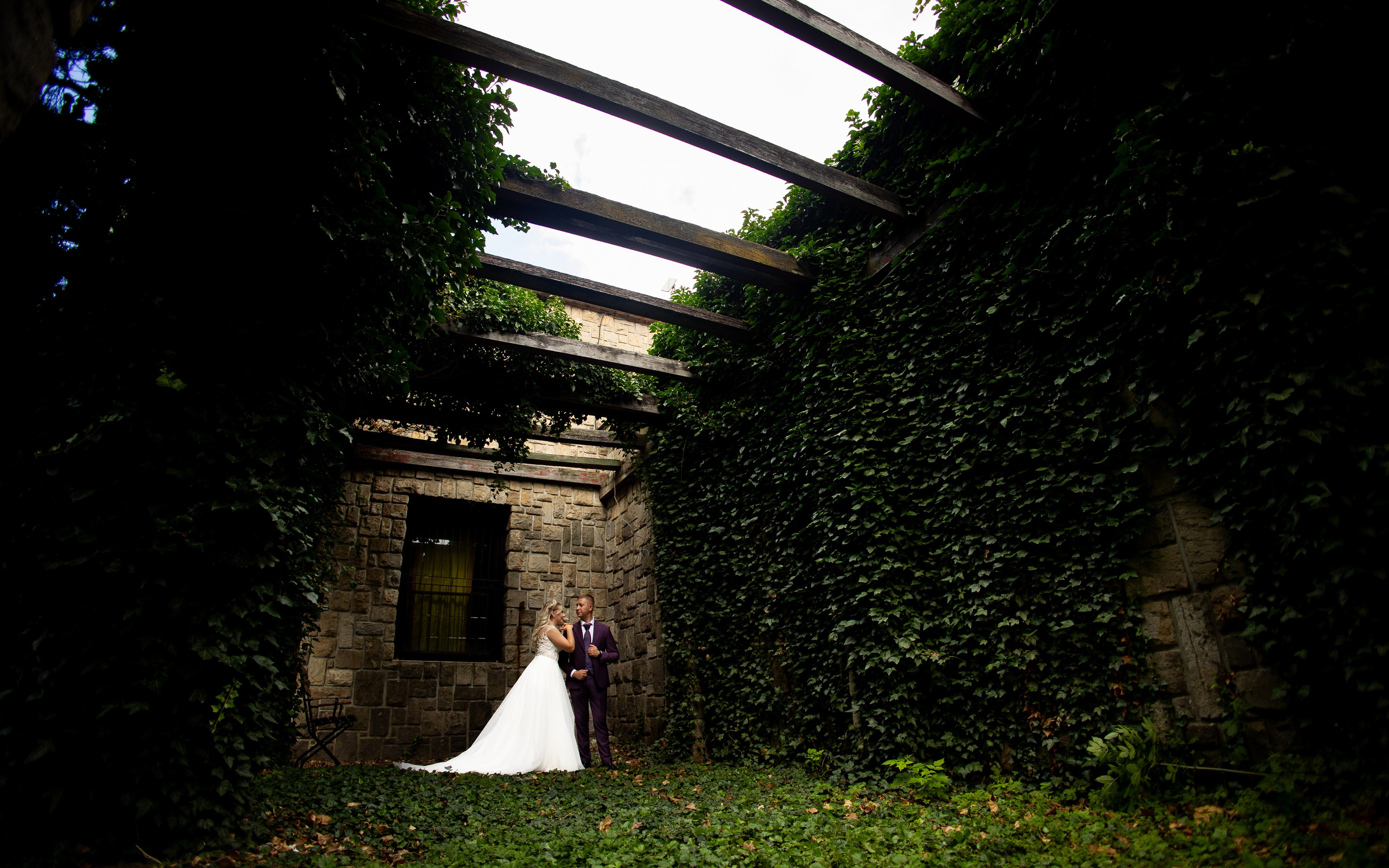 Fotografii de la sedinte foto Trash the Dress. Codux — Fotograf Tulcea | Fotograf Evenimente