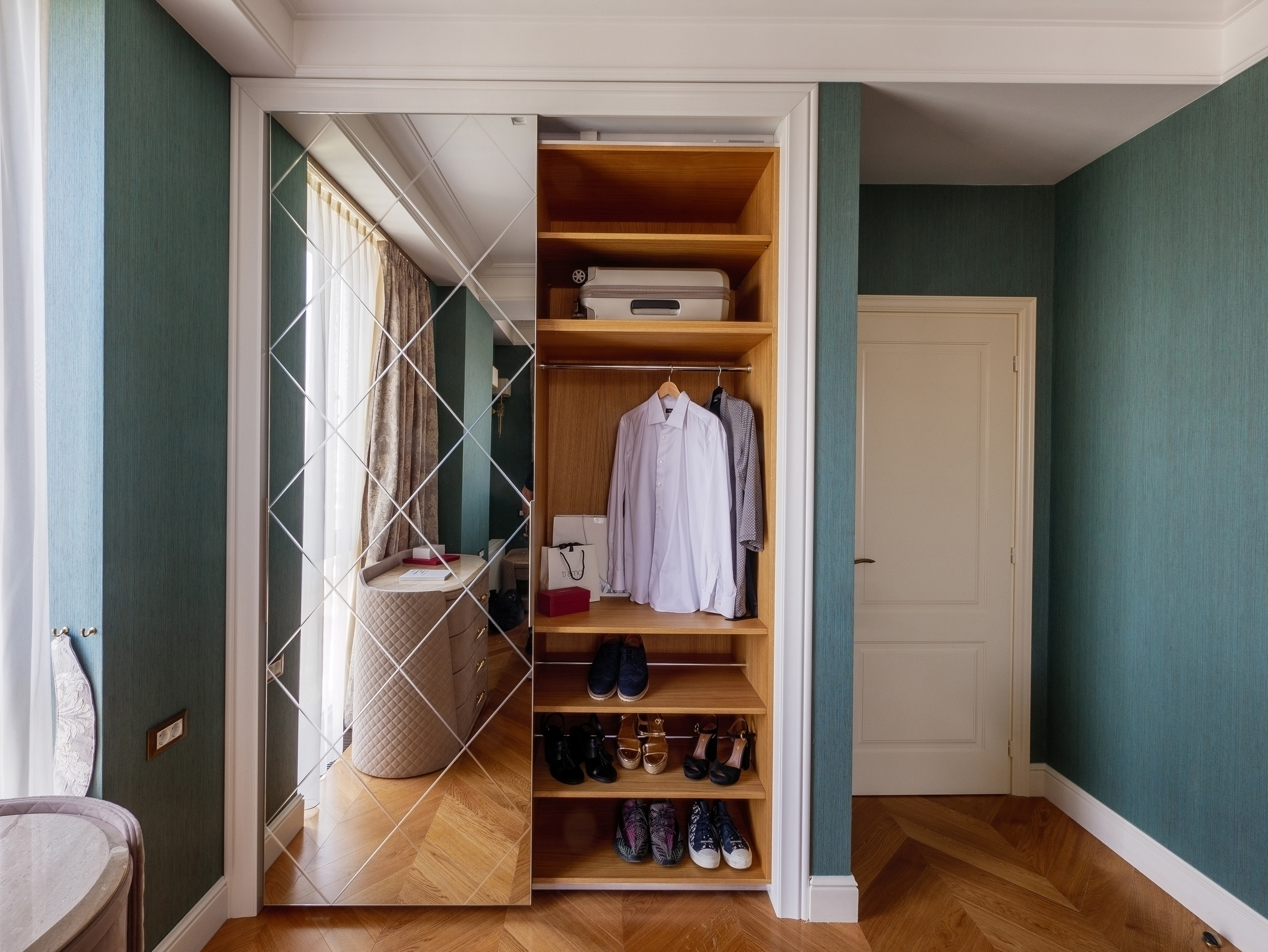 Door&More. Worldwide photographer VOINOV