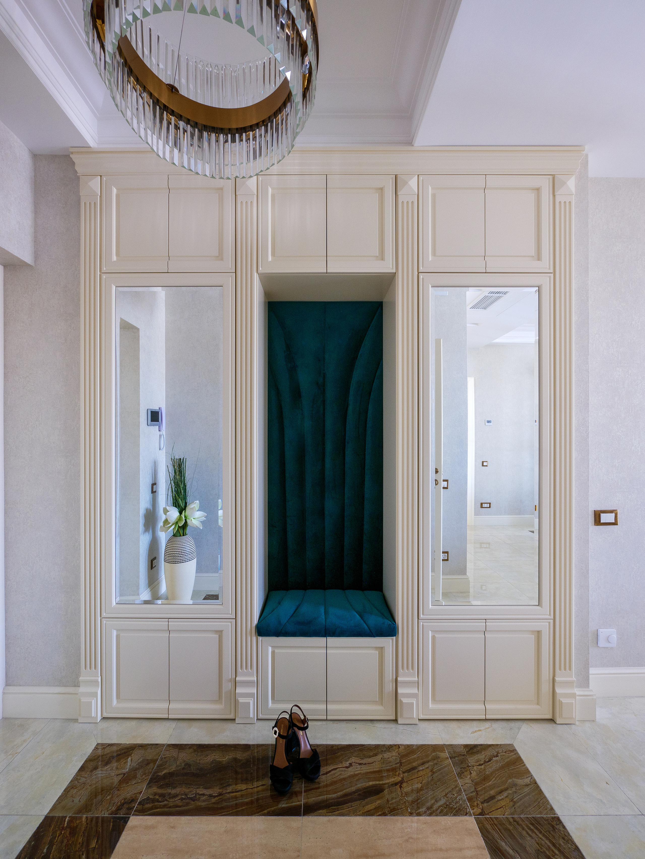 Door&More. Worldwide photographer VOINOV