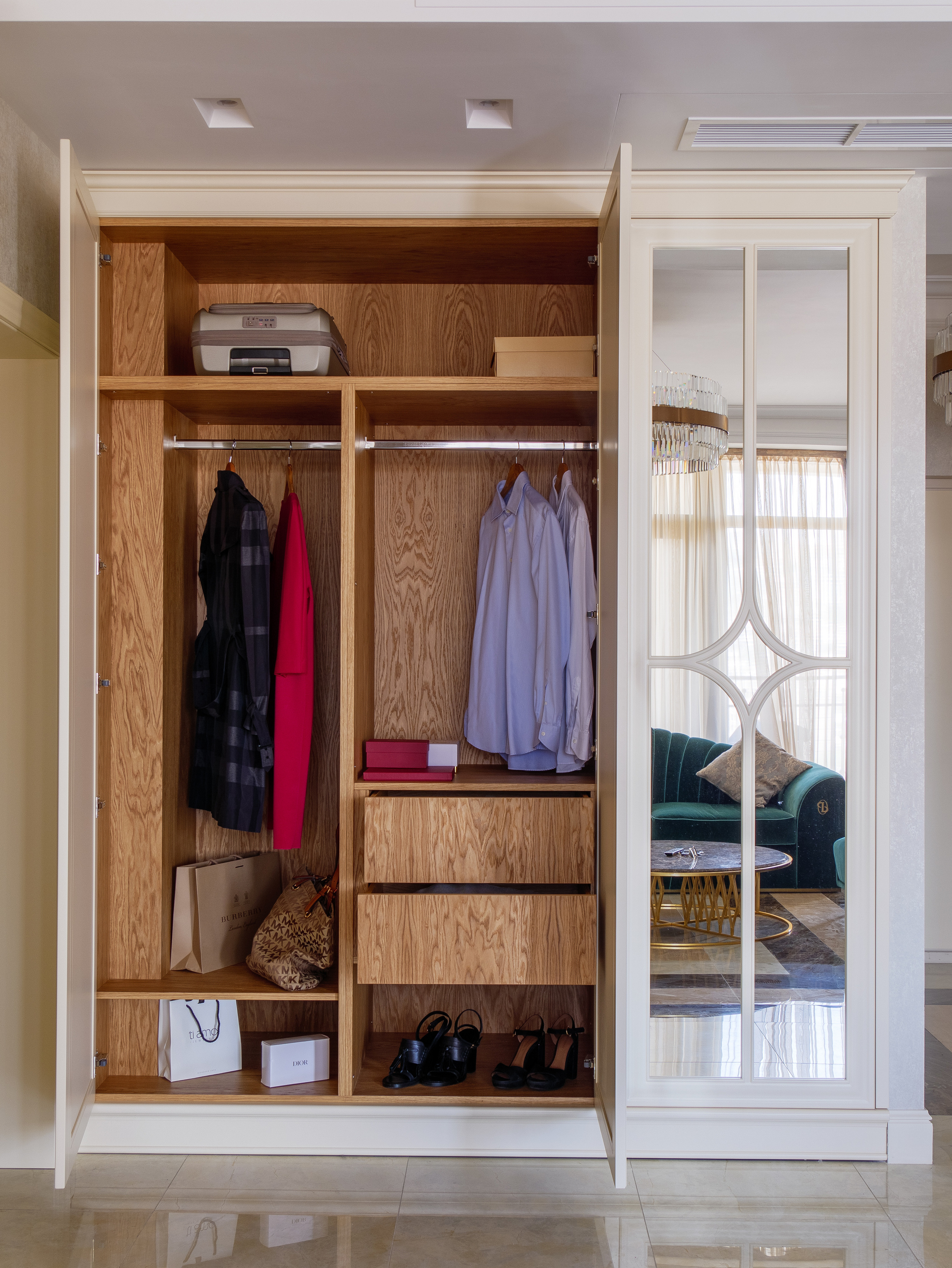 Door&More. Worldwide photographer VOINOV