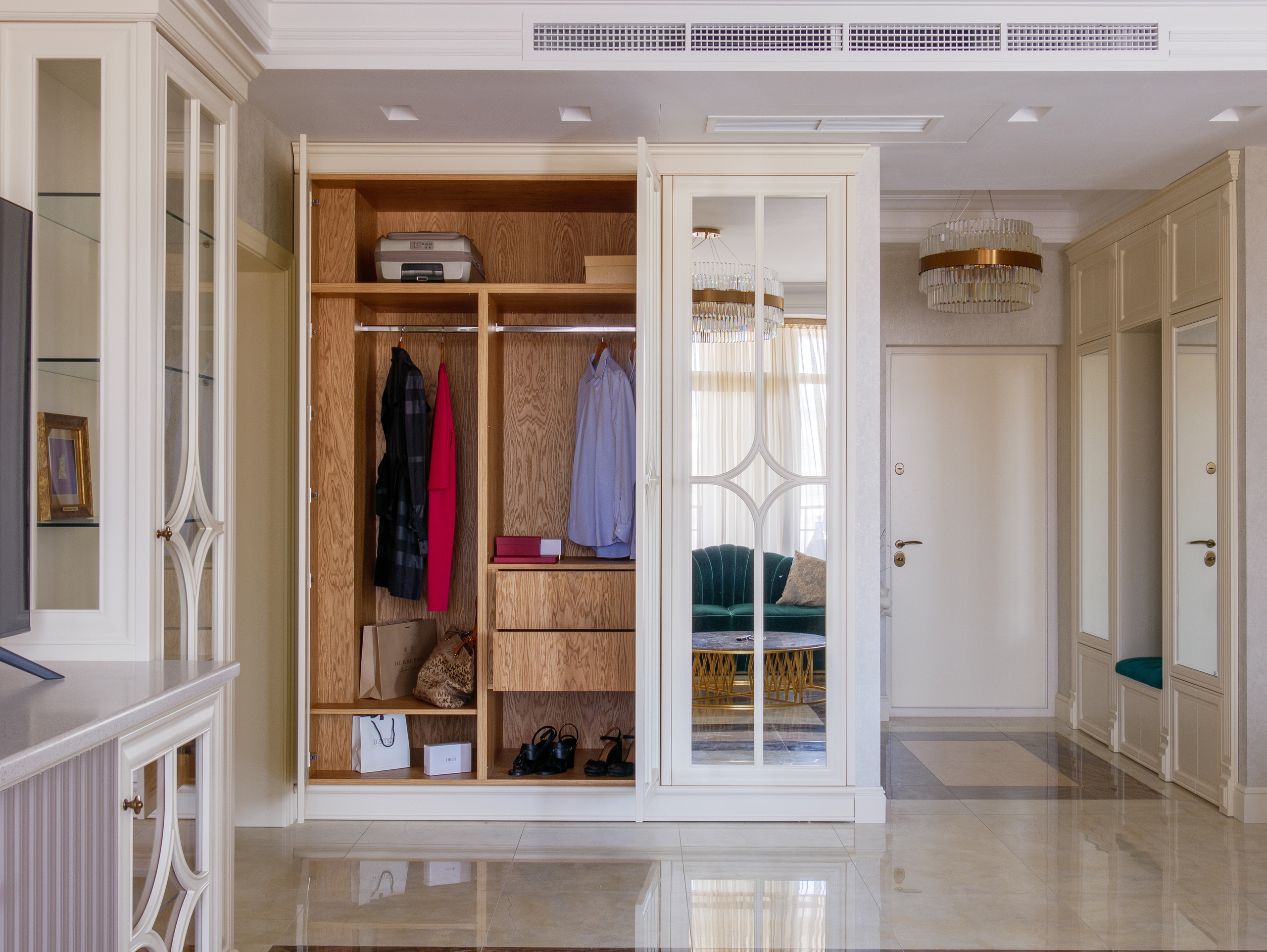 Door&More. Worldwide photographer VOINOV