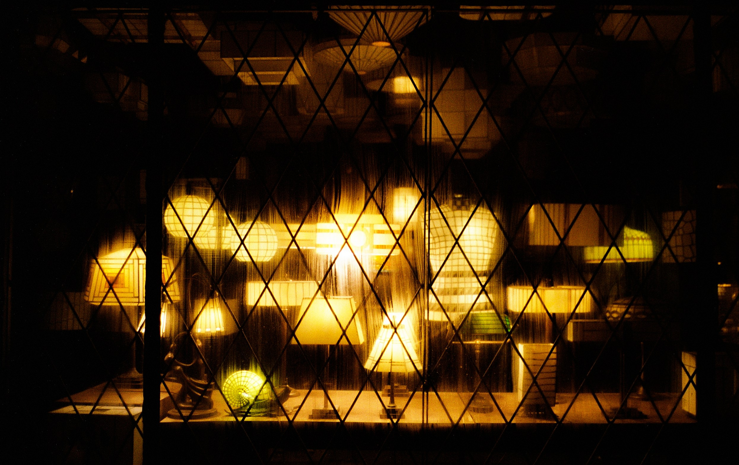 Wanderlust. Personal and fashion photography for brands and modeling agencies. Warsaw, Europe. Yaroslav Storchak