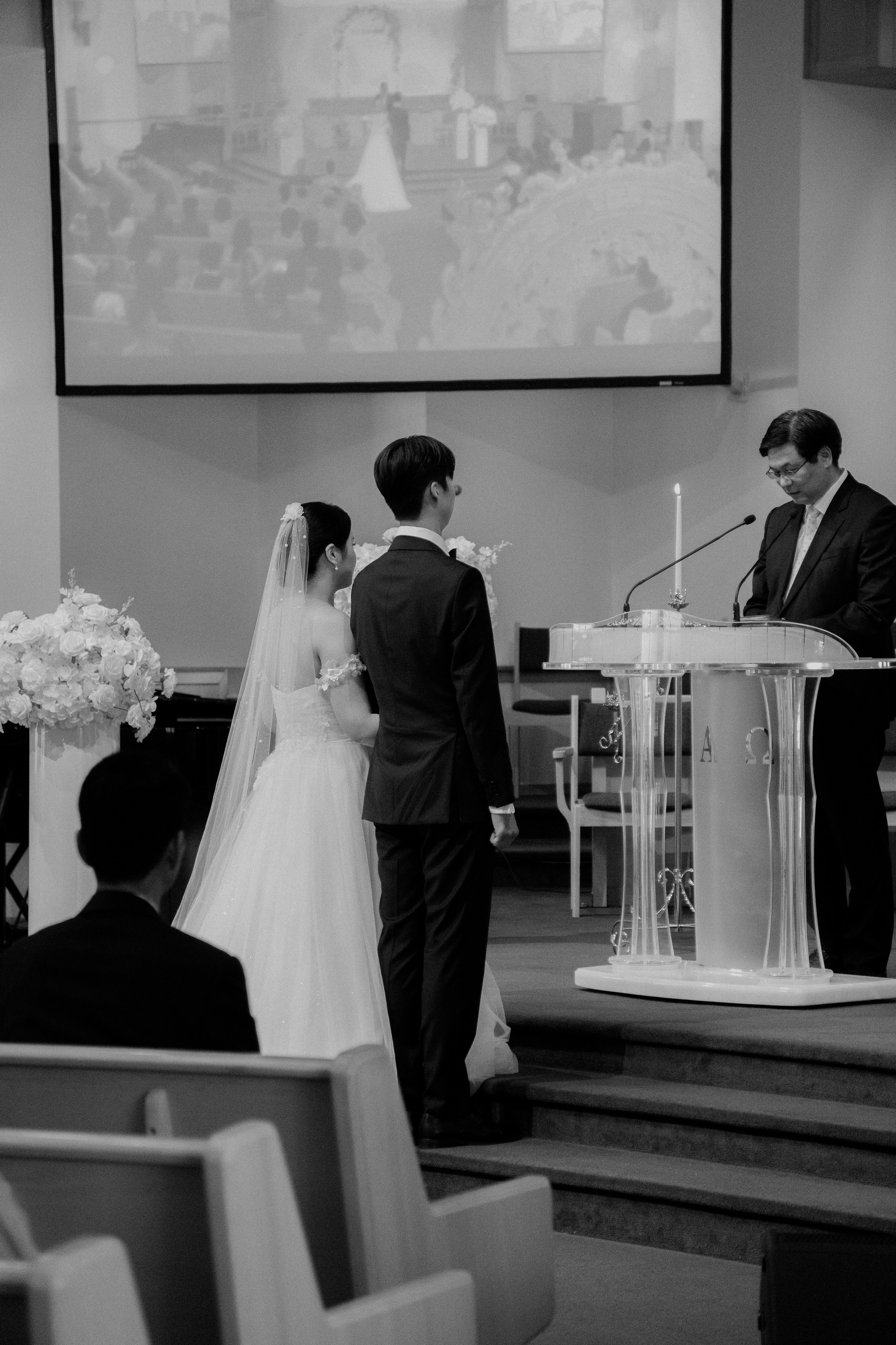 Bokyoung Kim and Giwan Kim | Church ceremony. Photographer in Washington Sophia D