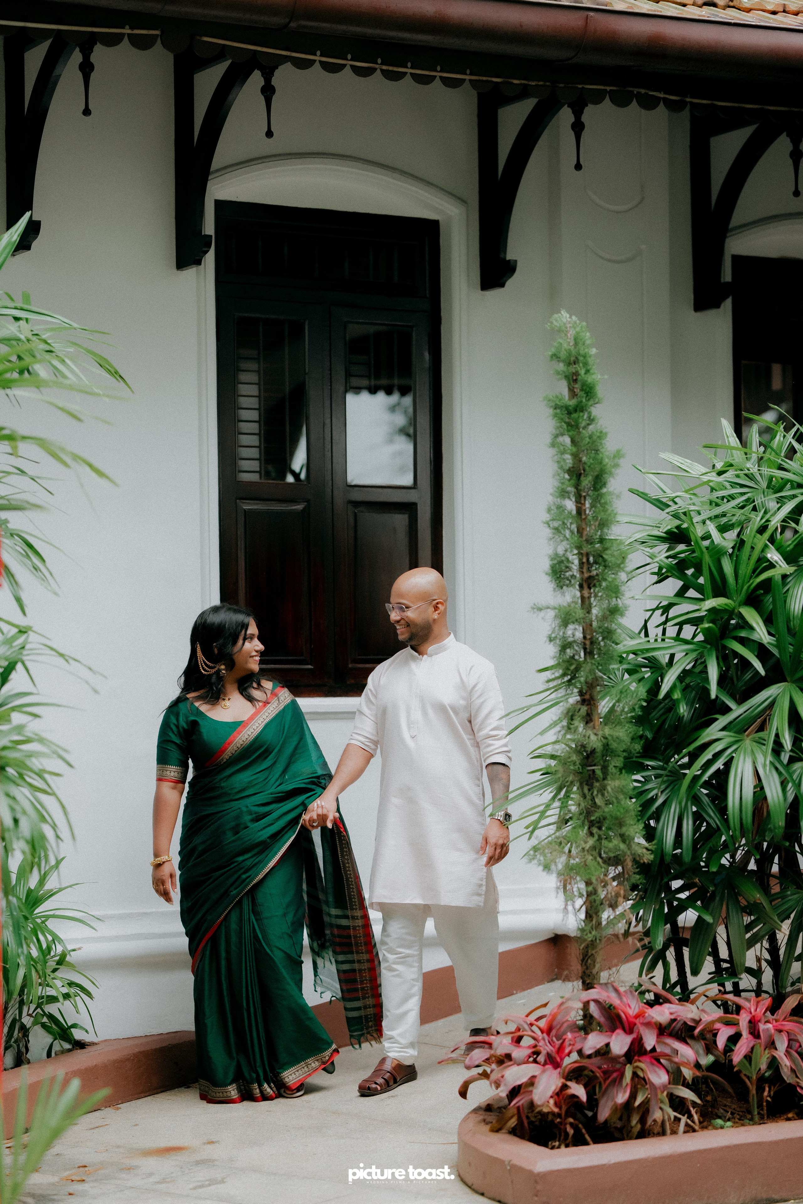 Vishnu & Anusree Prewedding!. Fine art Wedding Photographers in India & Canada