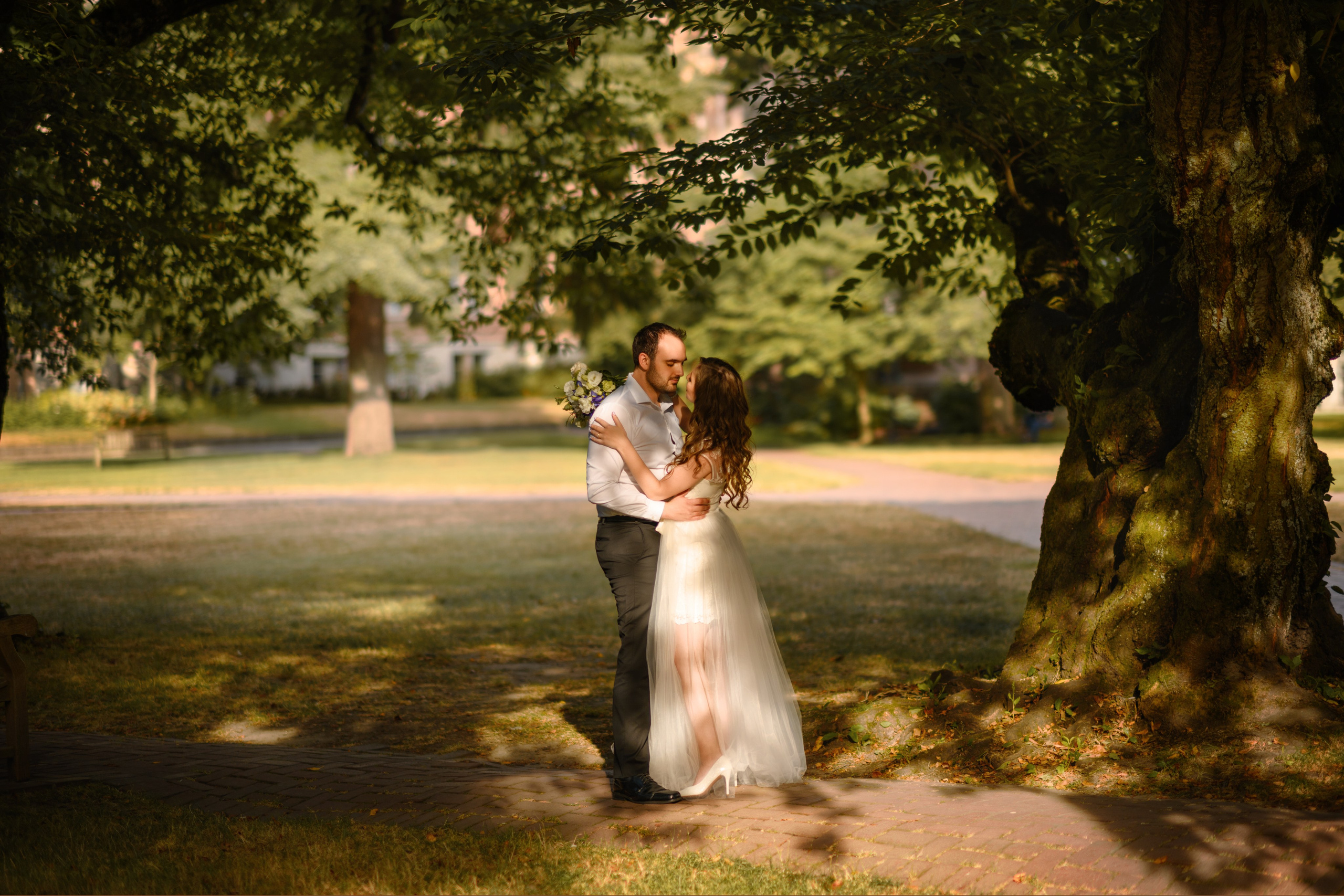 Elopements. Wedding & family photography in Seattle area. Helen Michelle photographer