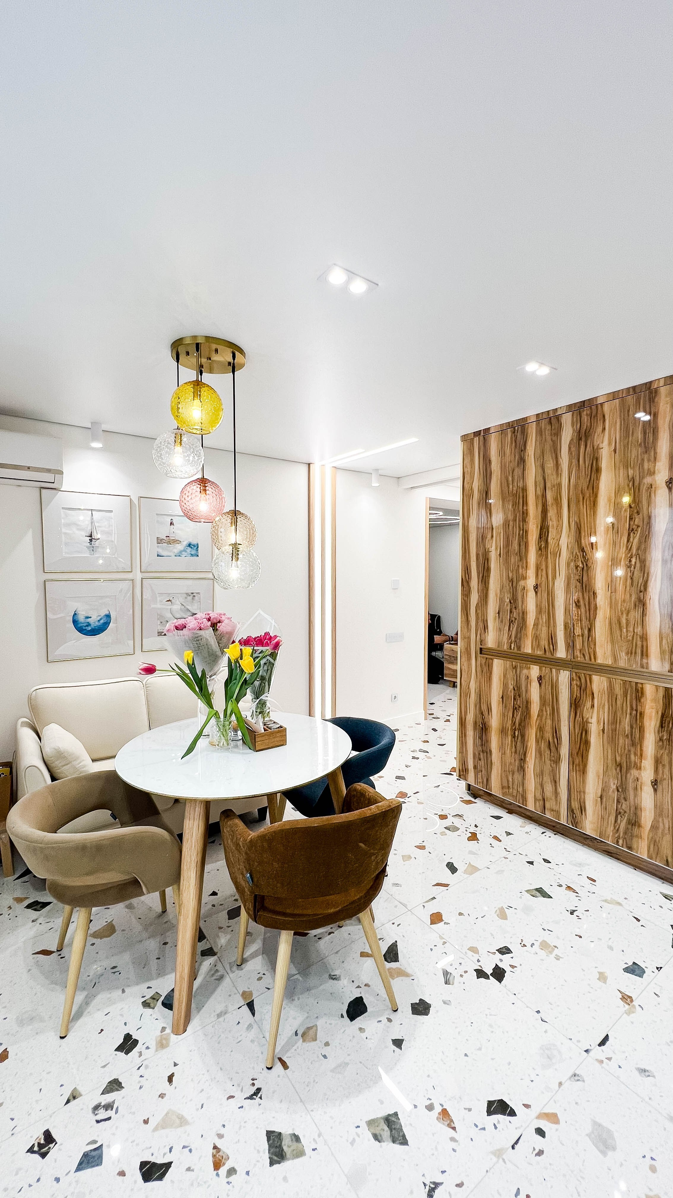 The apartment is in a modern style. Fotograf Dmitrii Donets