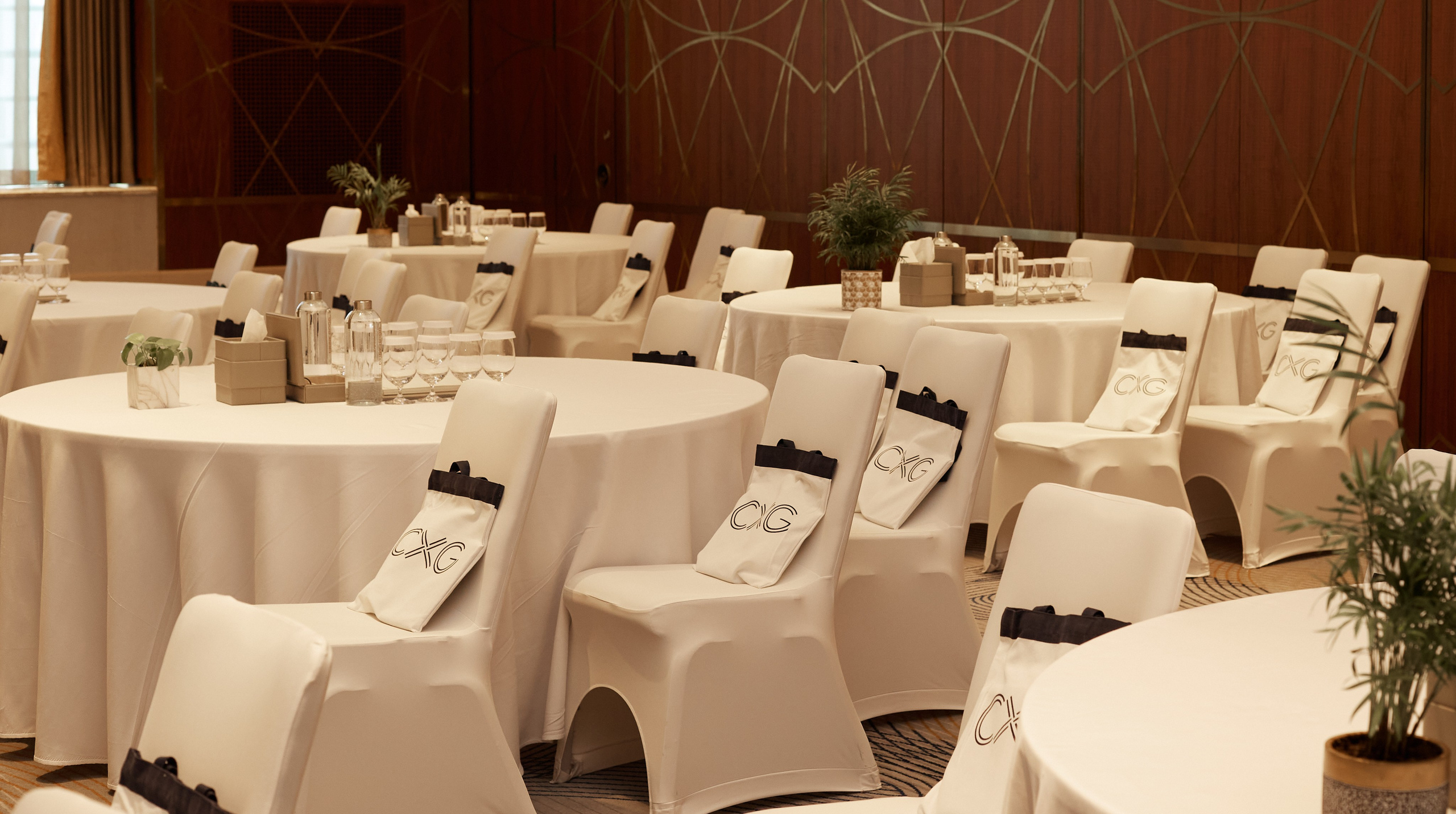 EVENTS. Female Photographer in Dubai