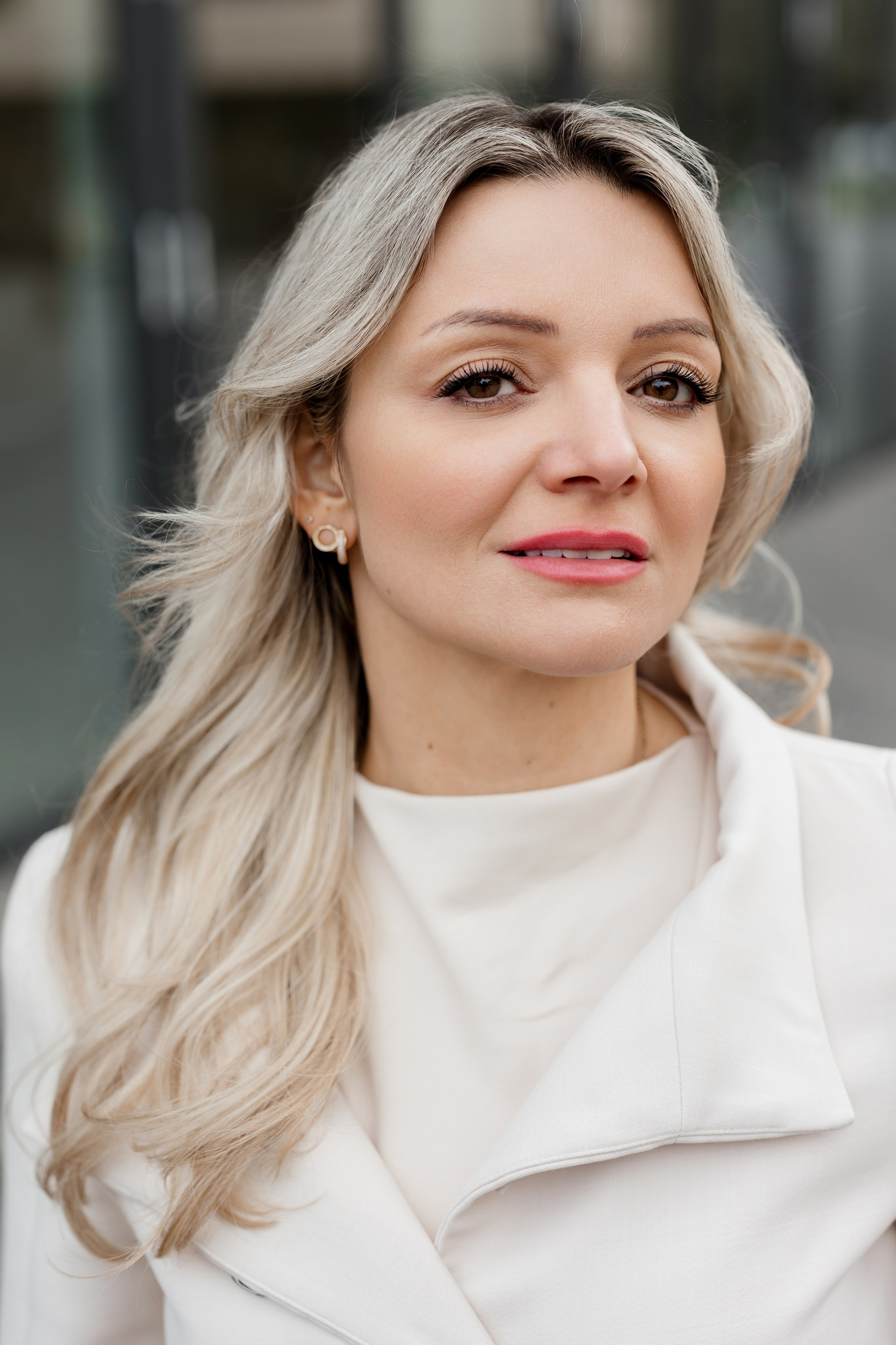 Pamela. Amazing photo session at a time convenient for you. Y