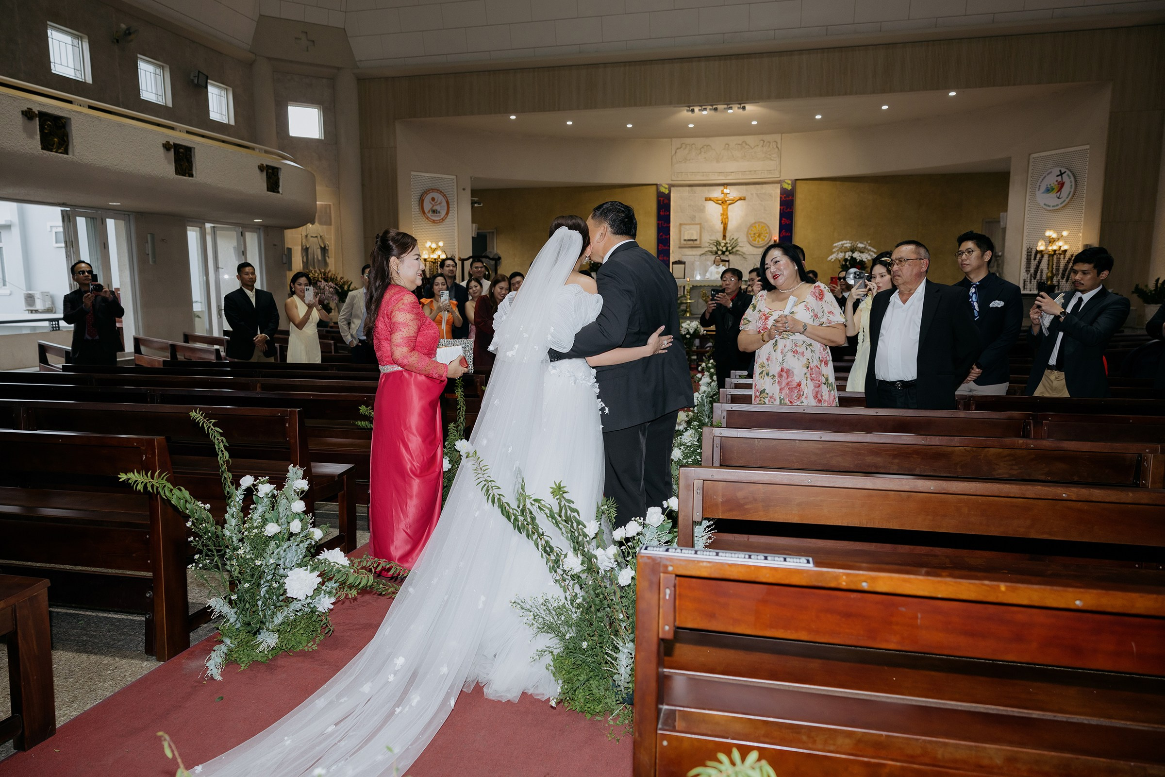 Church Wedding / Nica & Xavier. Nhiếp ảnh gia đám cưới hàng đầu tại Thành Phố Hồ Chí Minh