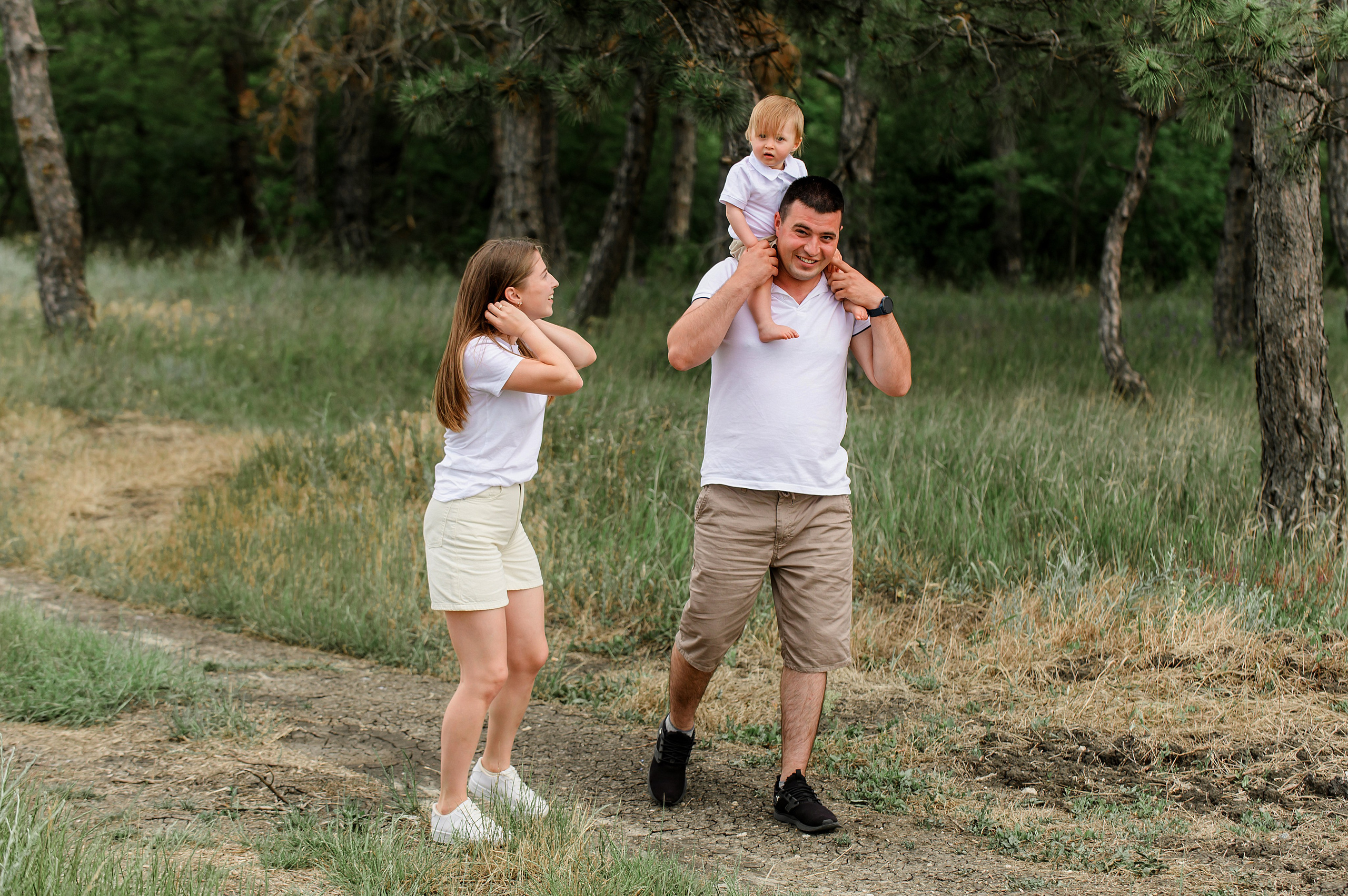 Family Ecaterina. Wedding photographer from Moldova Alexey Chipchiu