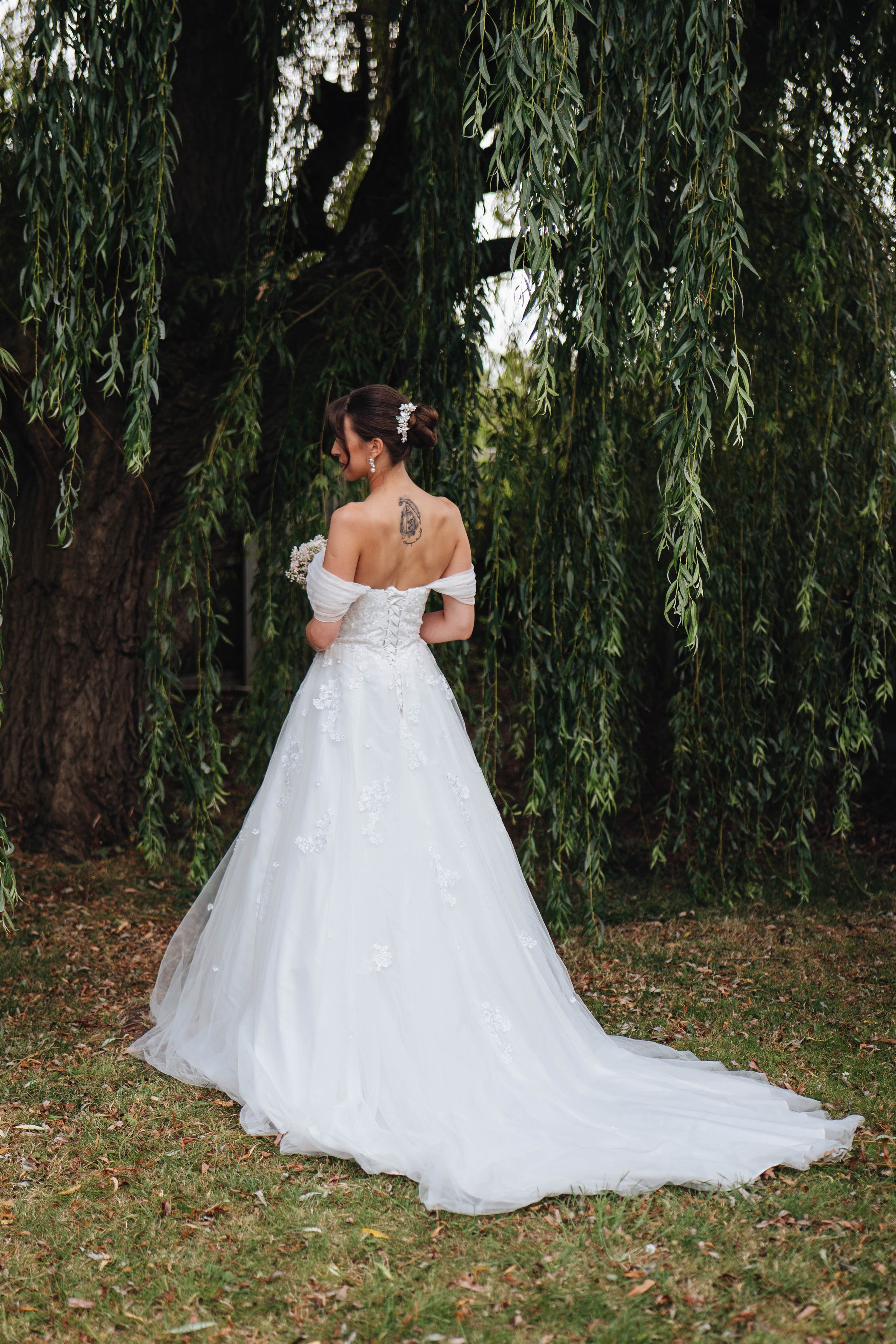 Wedding photosession in east London. Wedding and family photographer in London