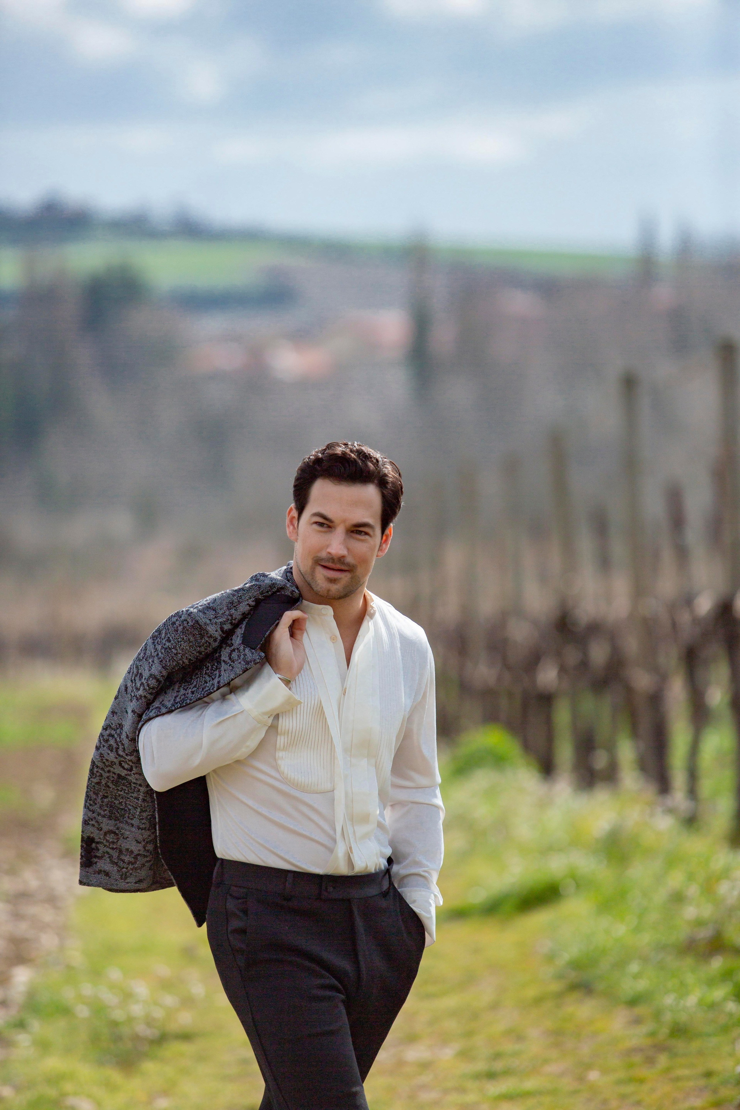 Giacomo Gianniotti in Mirco Giovannini. Fotografia e video