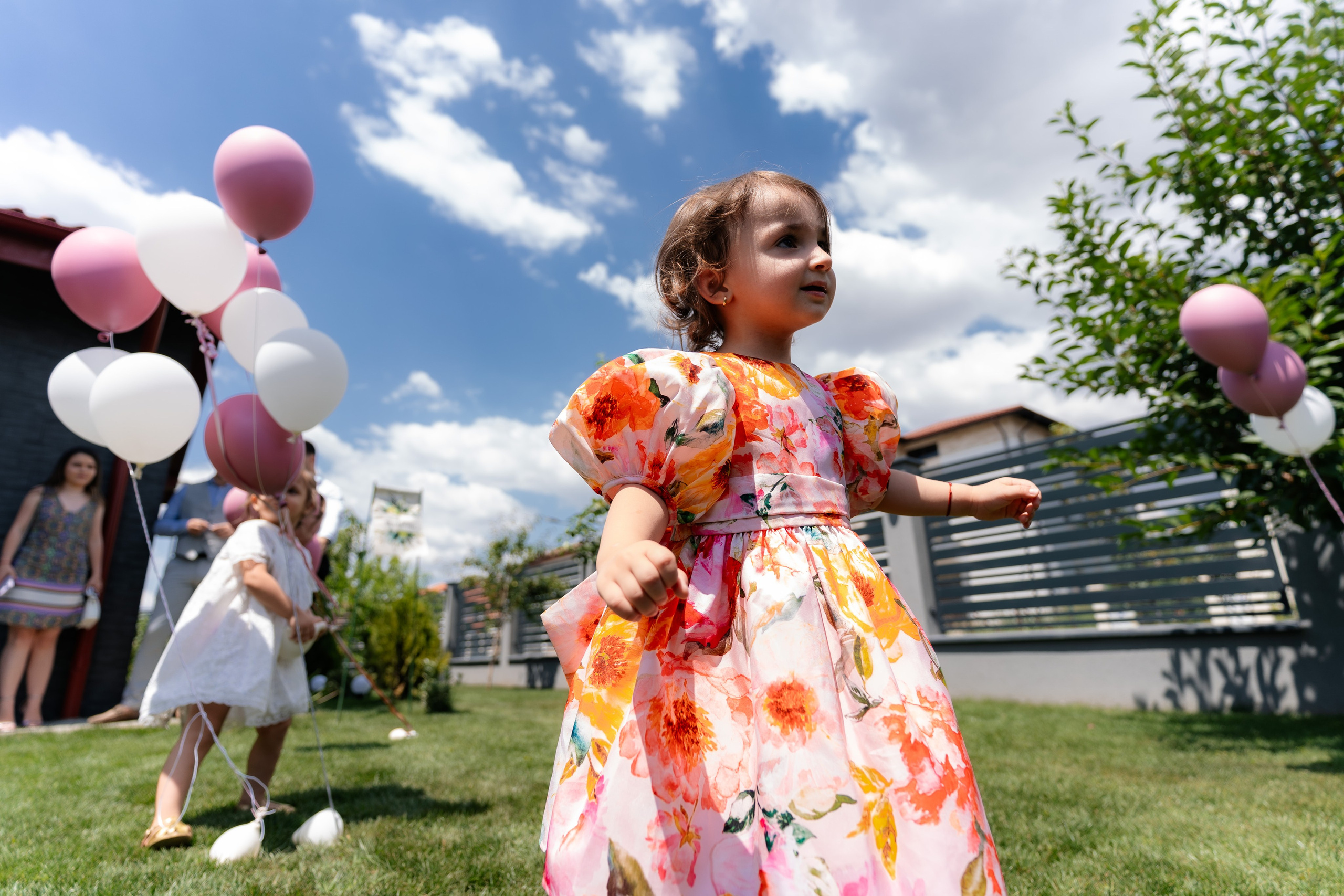 Elly & Andrew. Destination Wedding Photographer Alex Pasarelu