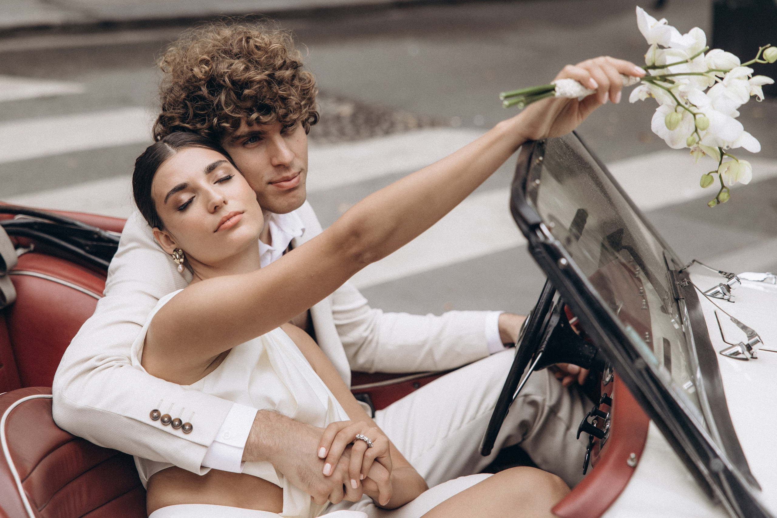 Paris Elopement Photographer | Elegant Elopement in France. Eugénie Smirnova — Wedding & Elopement Photographer in Southwest France