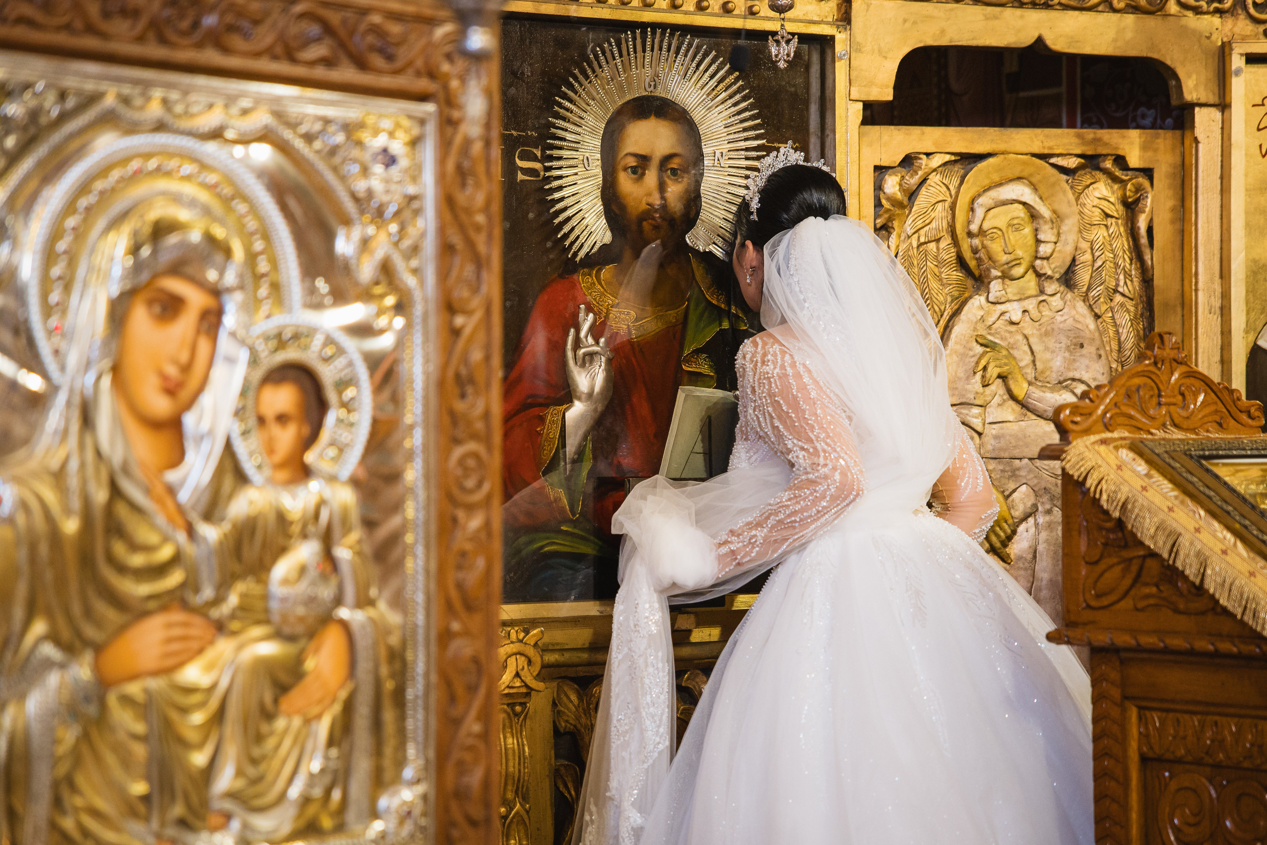 Bella & Adi. Foto Studio — Fotograf de evenimente, nunti, botezuri, portrete