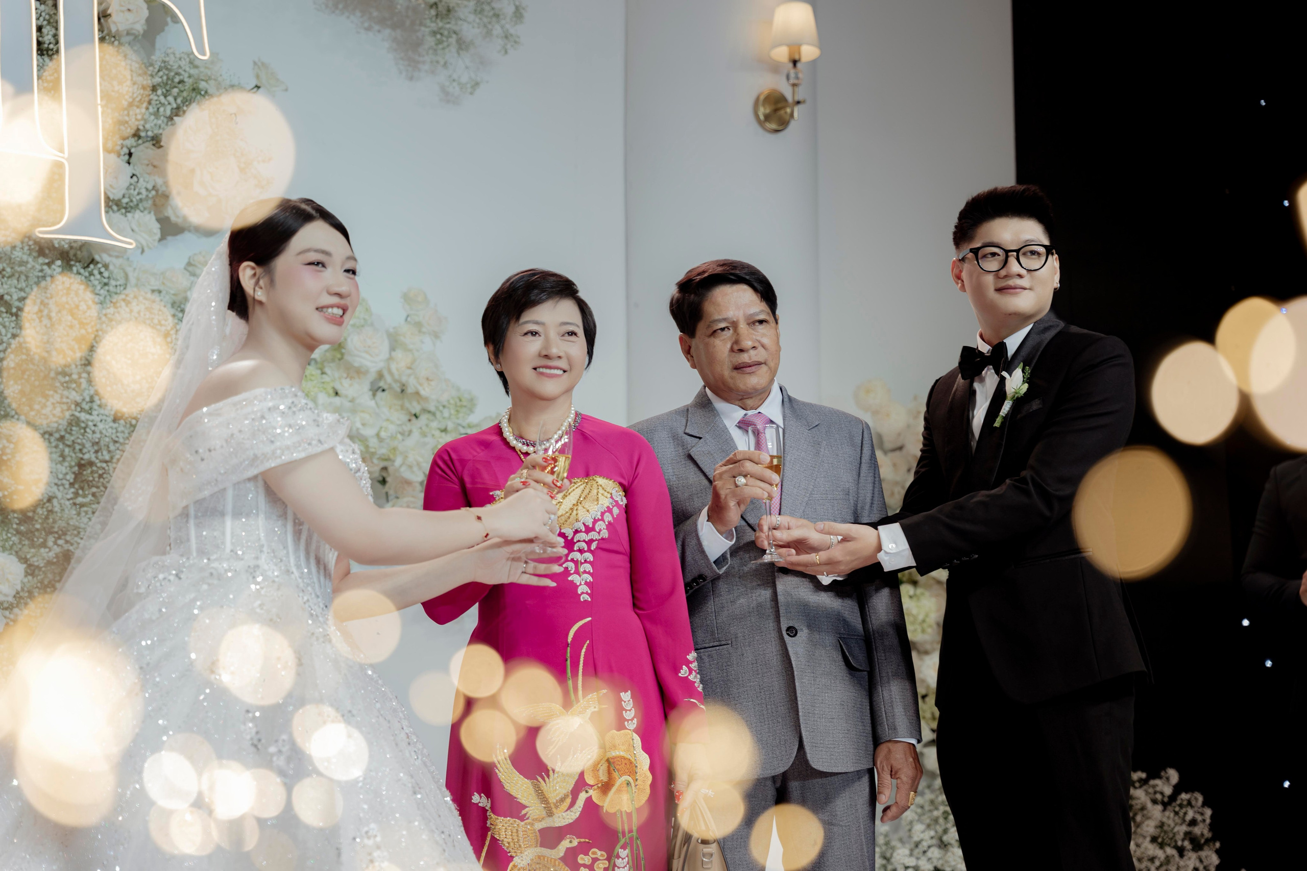 THUAN & TRINH. WEDDING PHOTOGRAPHER IN VIETNAM