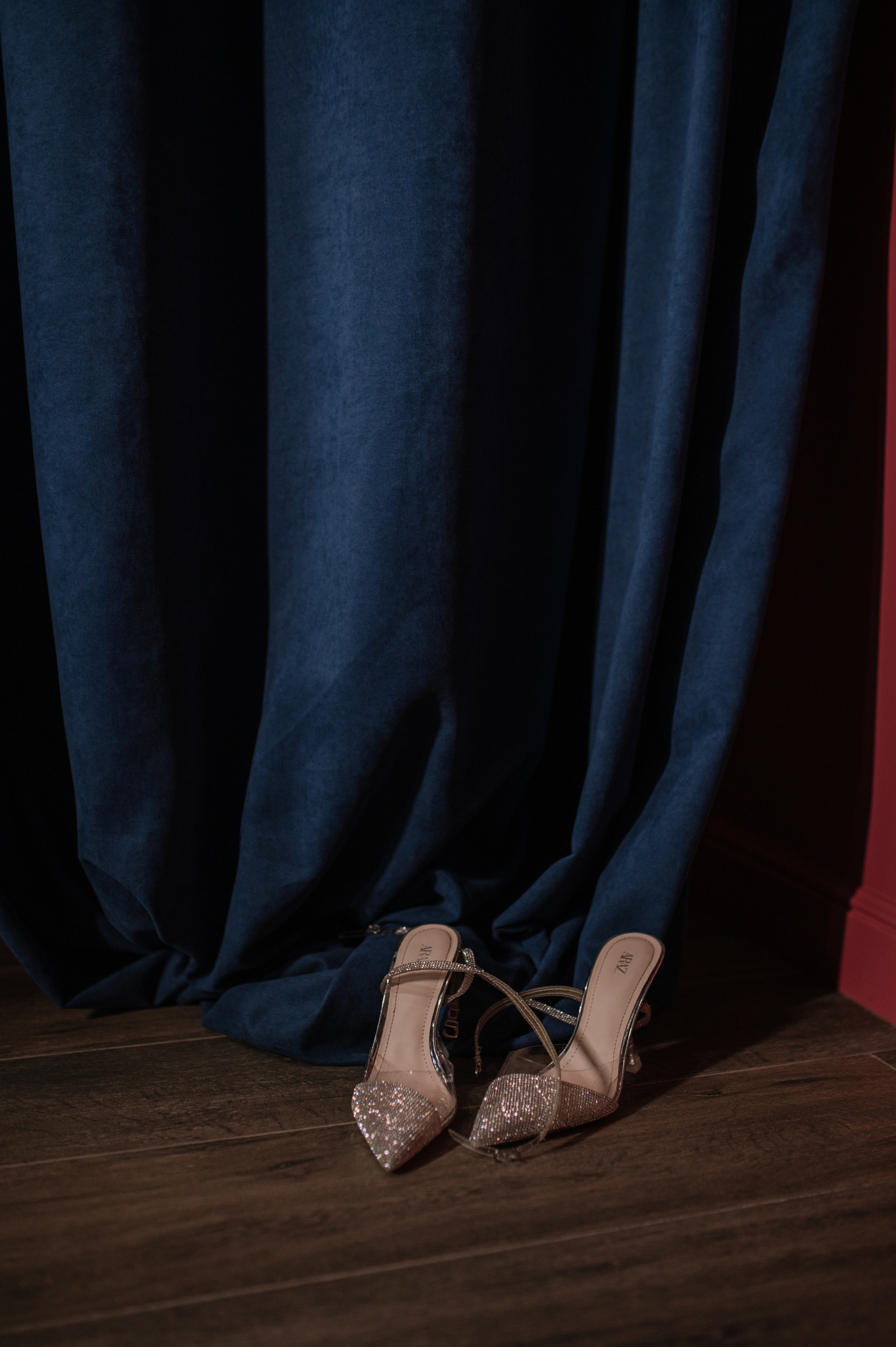 I will always choose you. Wedding and commercial photographer