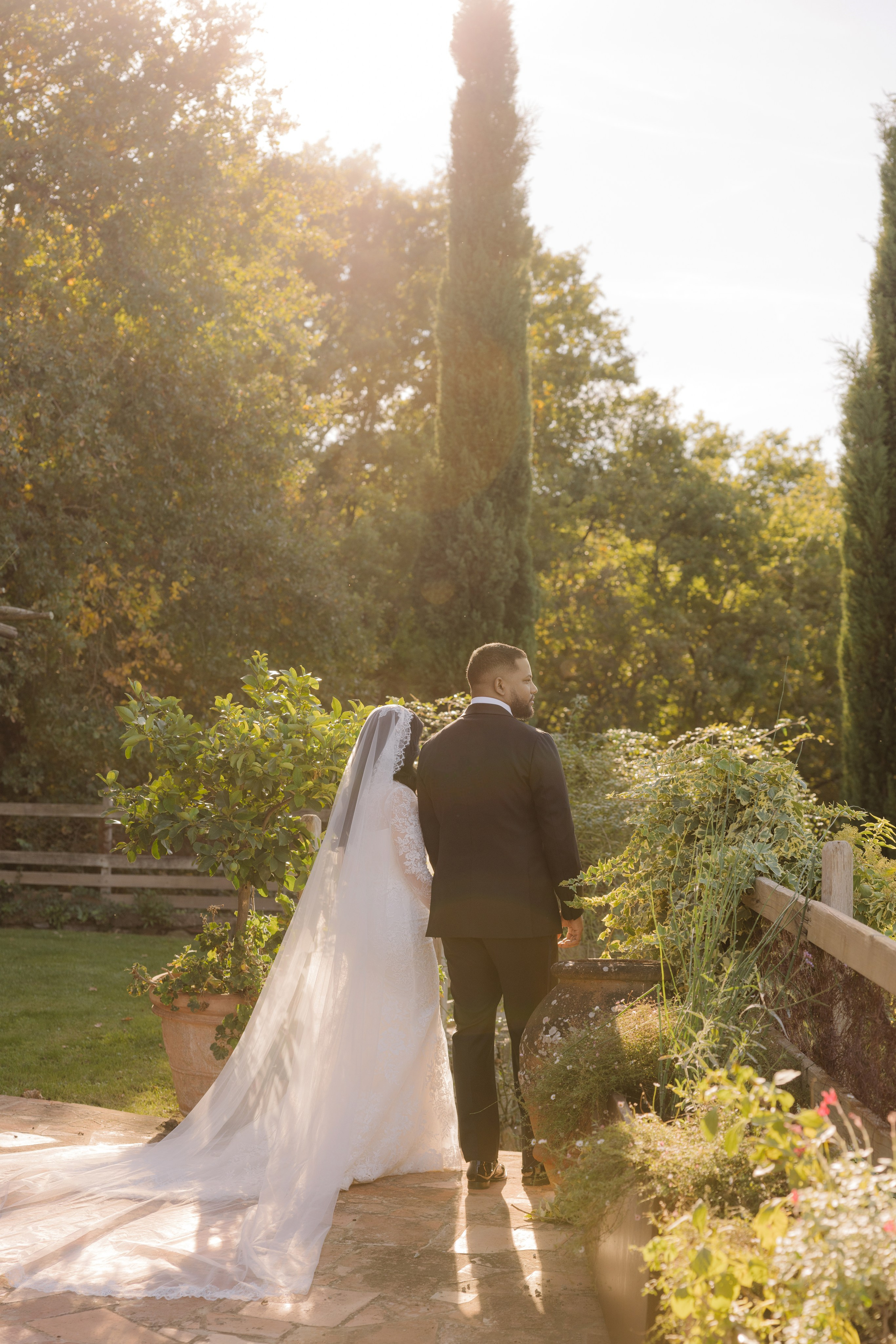 Mitcell&Melanie digital. Wedding photographer Italy