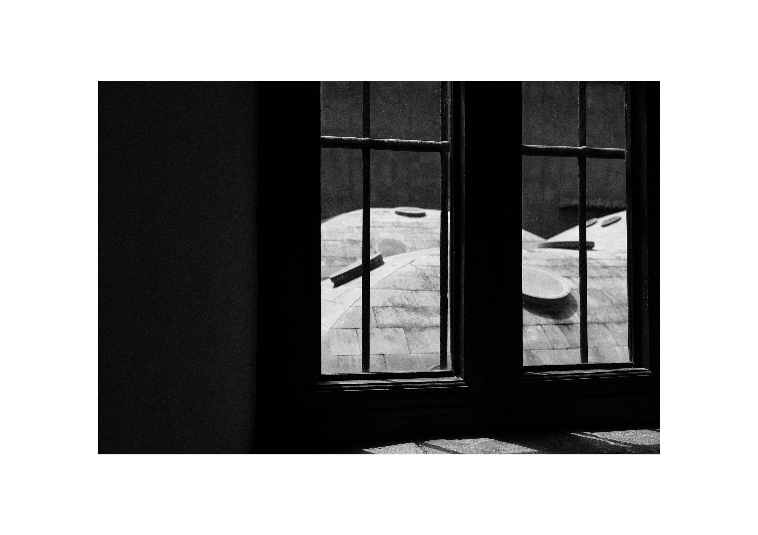 B&W. Cinema that you’ll never see