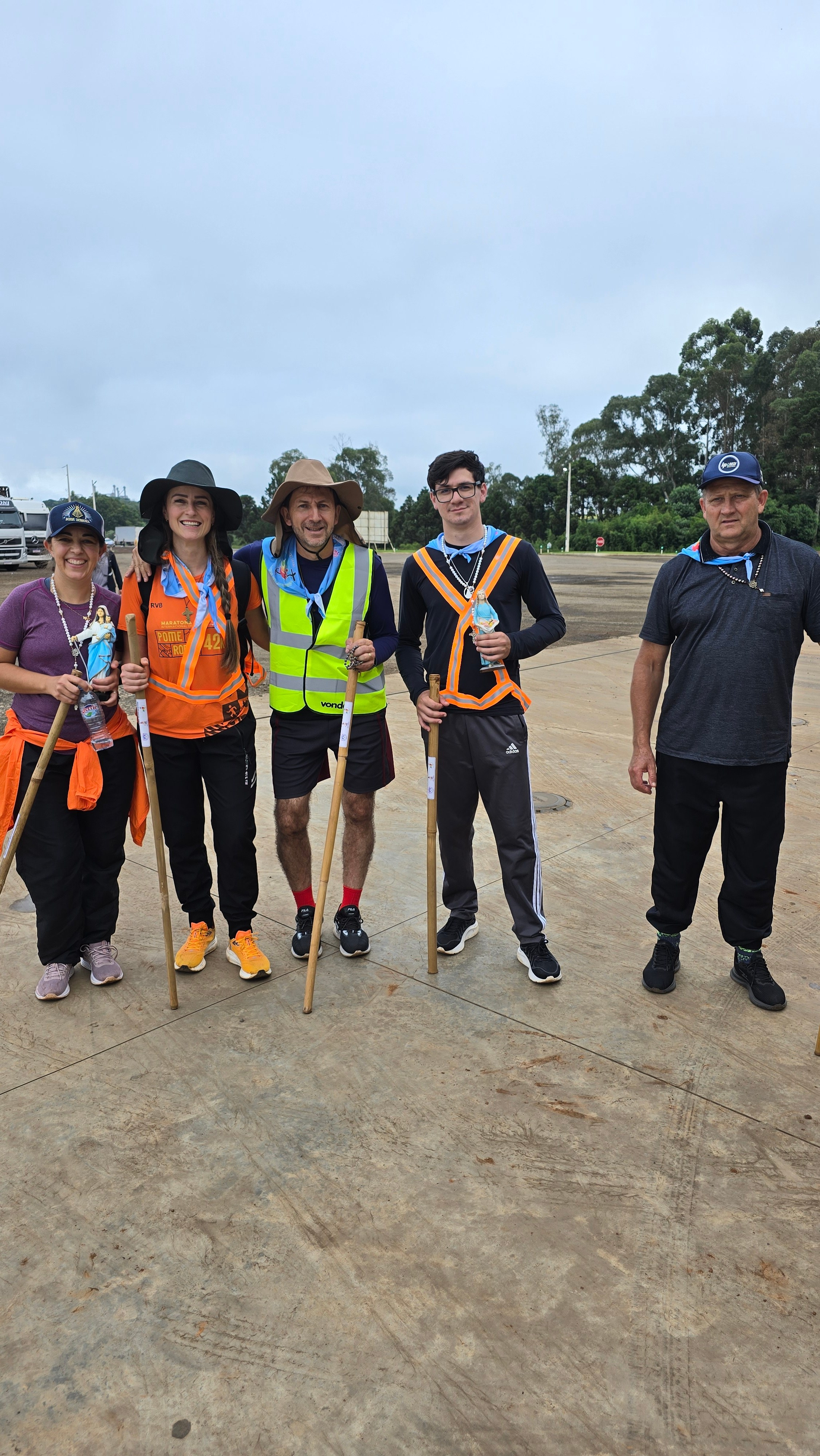 Peregrinação Nossa Senhora de Belém. Handa Produções
