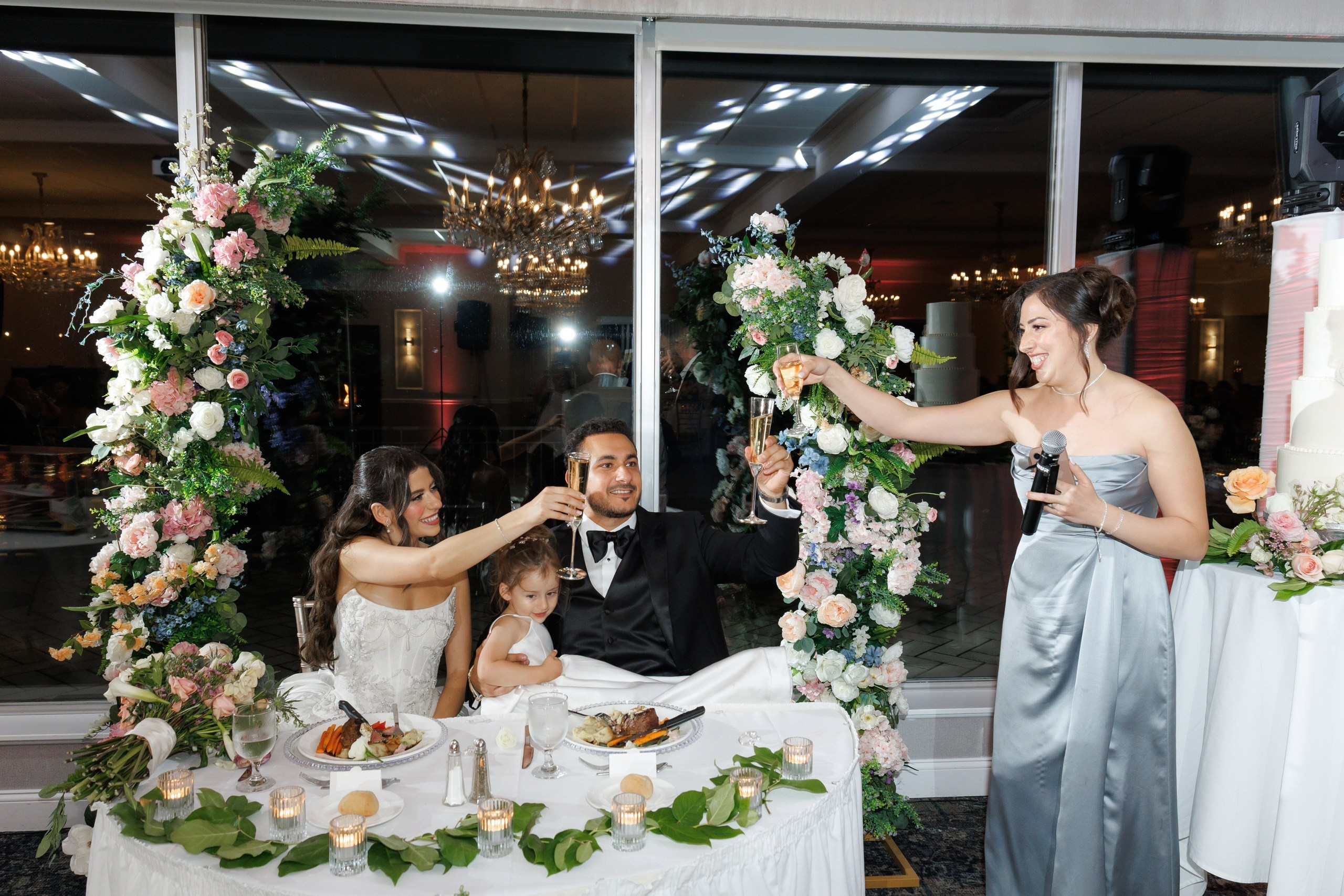 Jewel and Geovany. Wedding Photo & Video