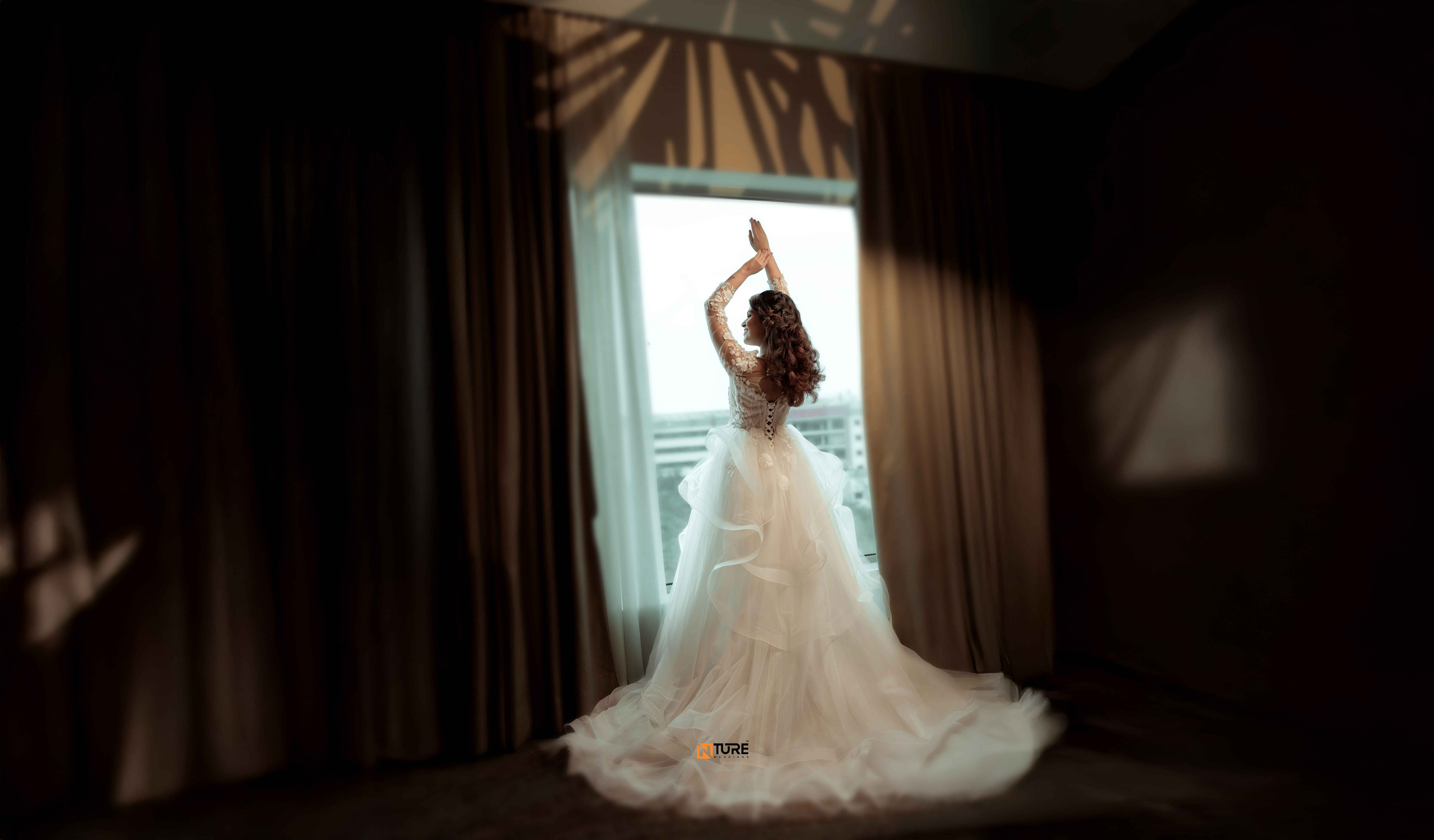 ROSHINI. NTURE WEDDING