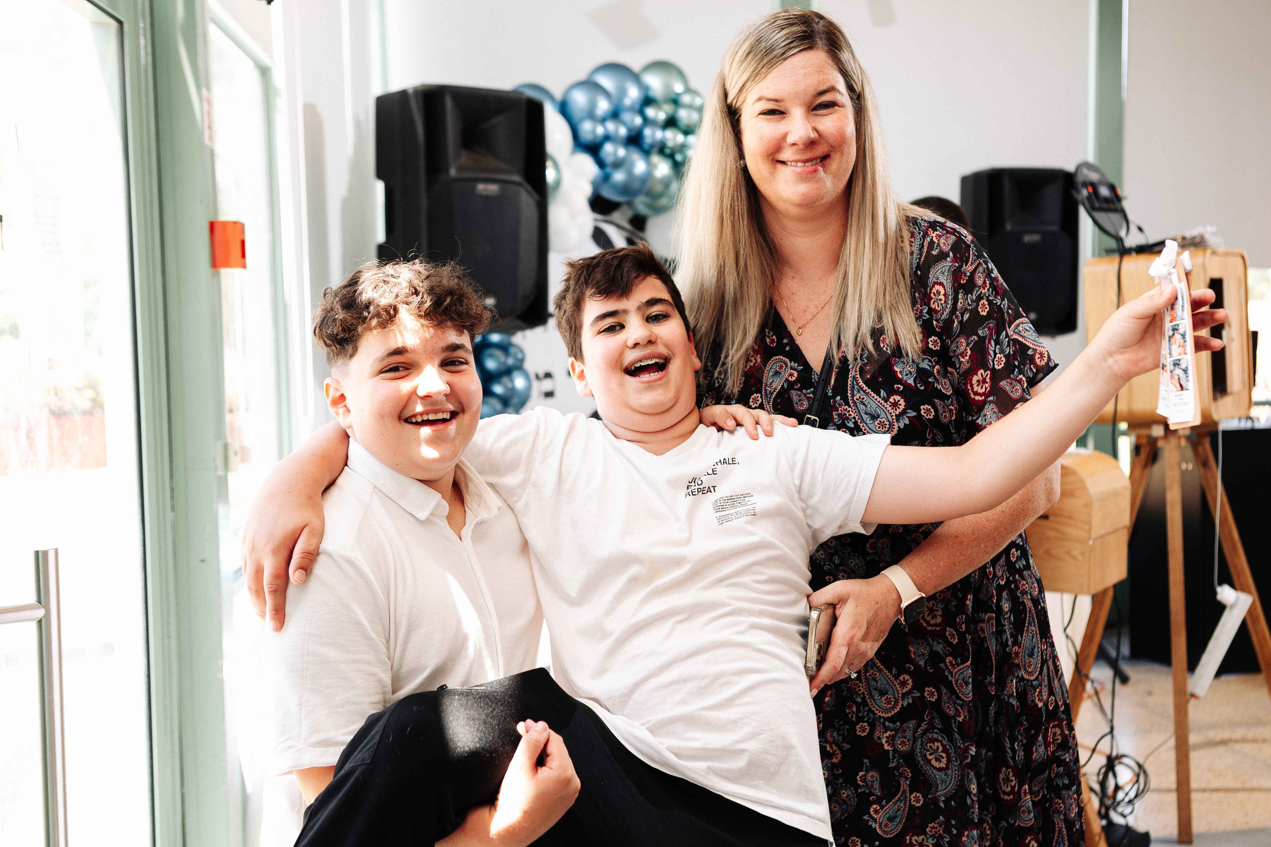 KFIR PARTY. Https://shi-photo.com/