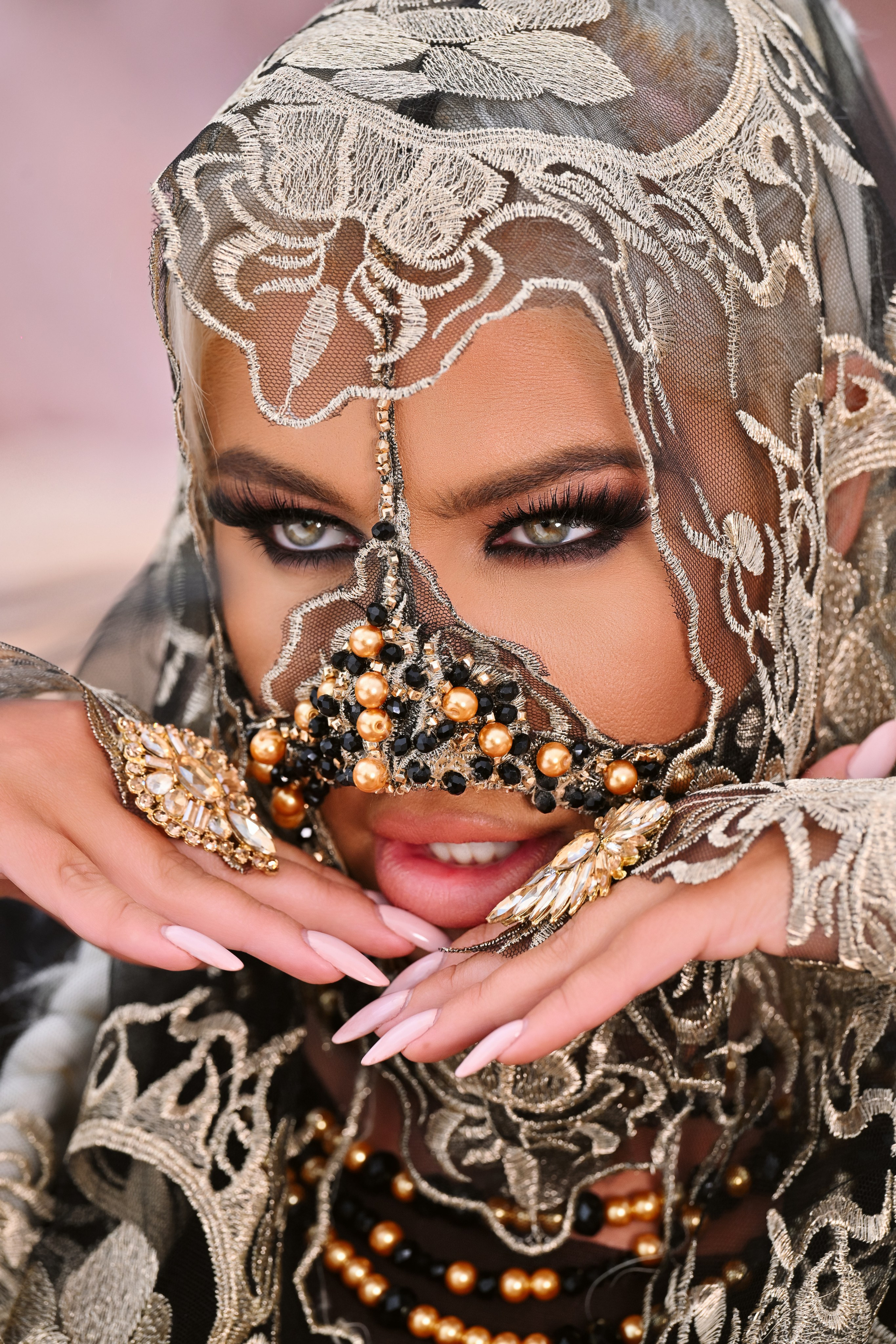 Andrea х Tzanca Uraganu x COSTI - Topa Topa, 2025. Ivan Stefanov Photography