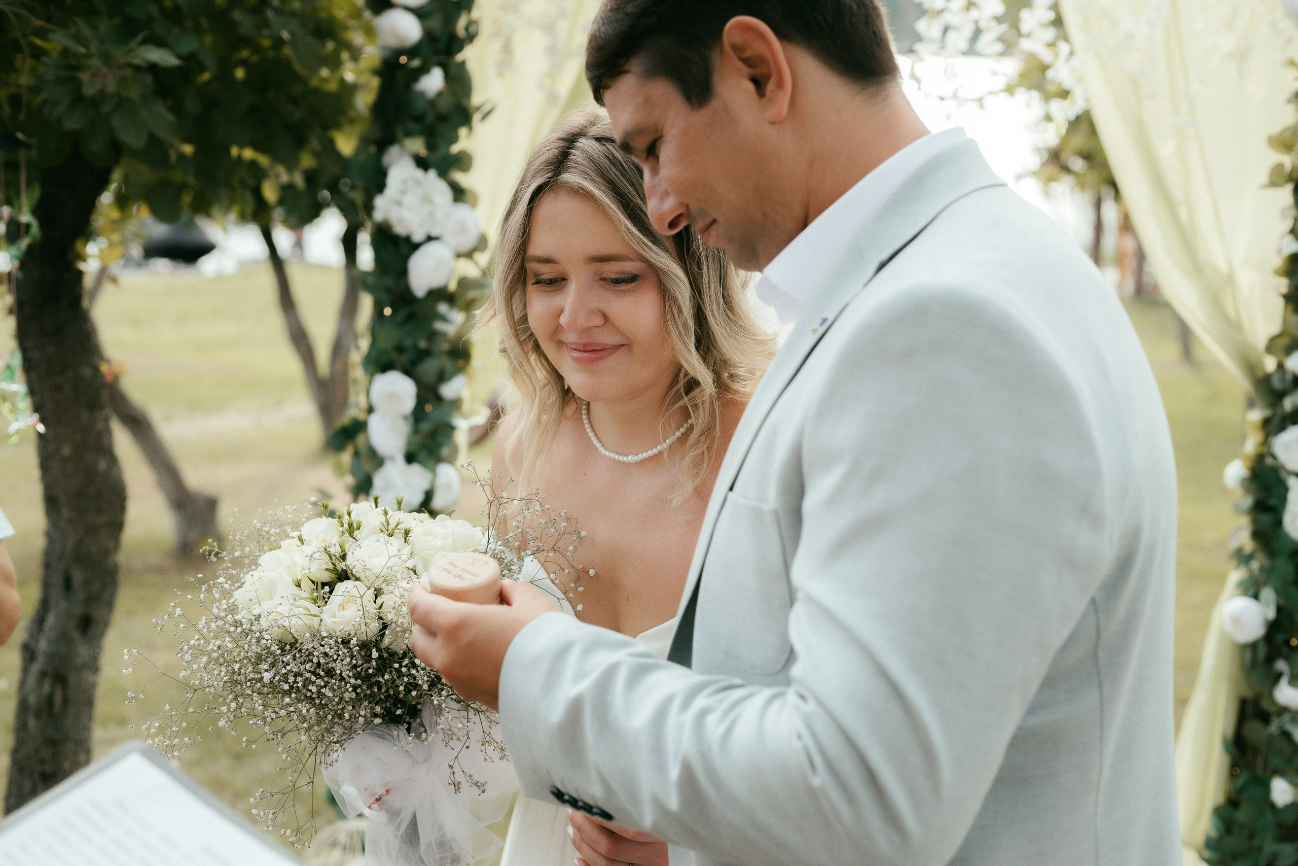 Cristina & Alex. Captured by Hallovud