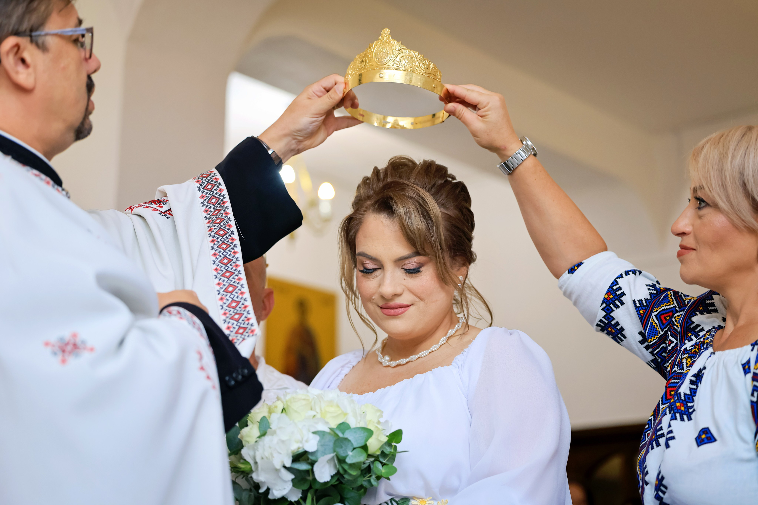 Andrei Sebastian. Moments By Gub