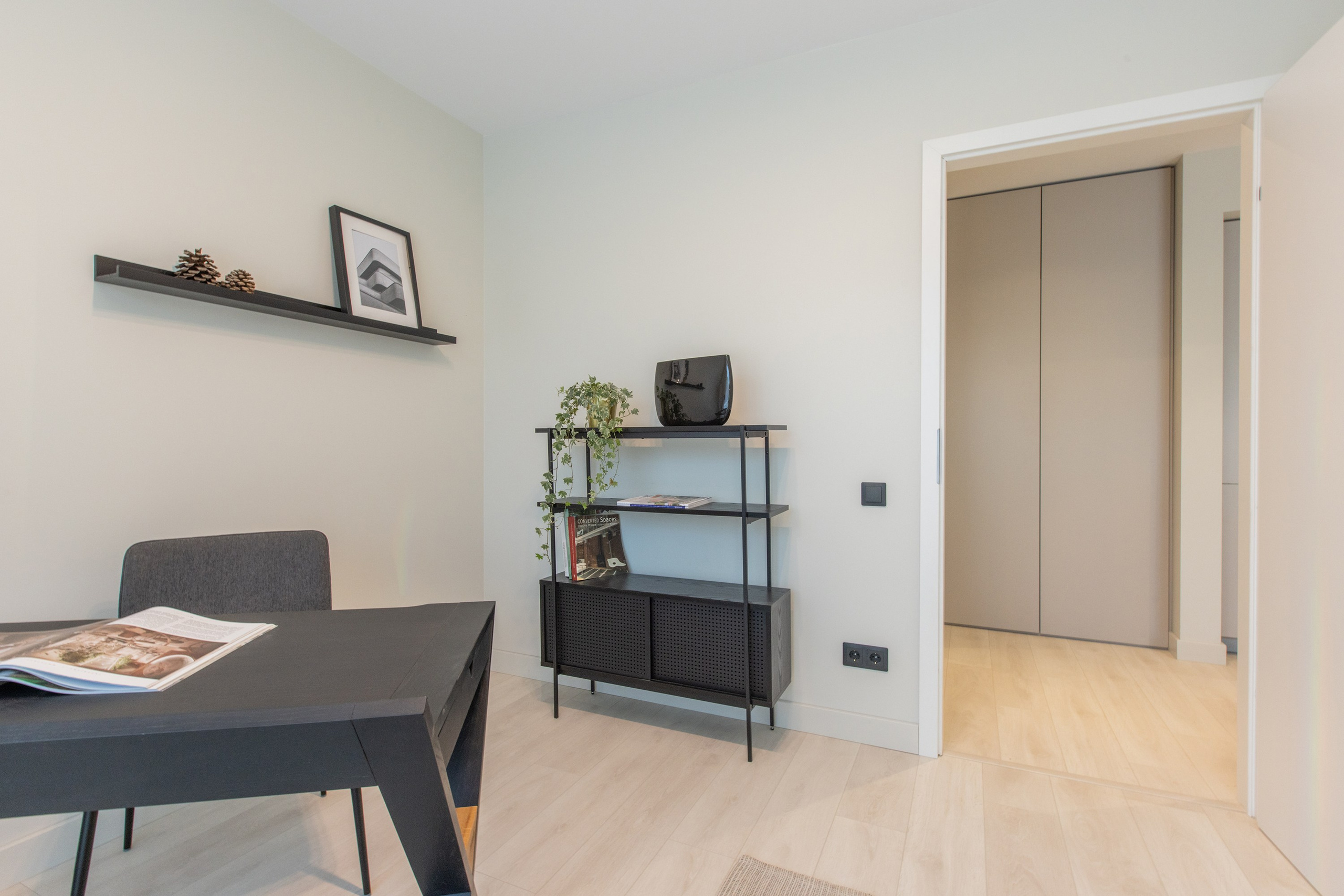 DEMO DZĪVOKLIS. Sākums