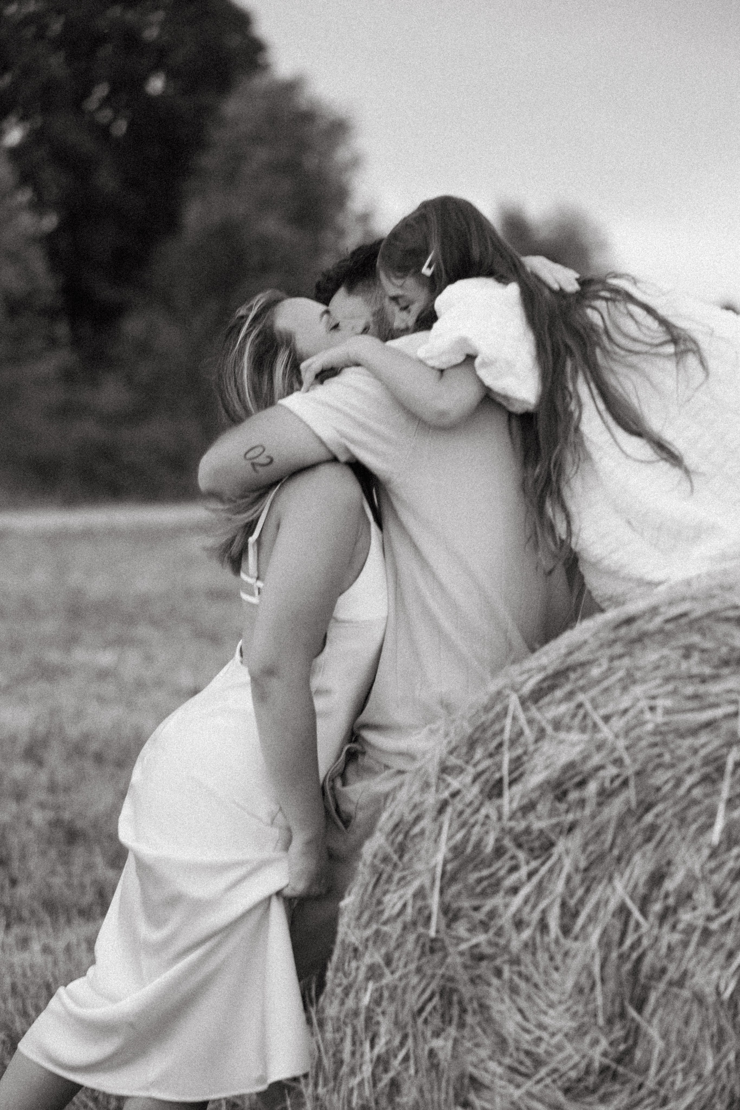 A+V+B. Family photographer in Bern, Switzerland