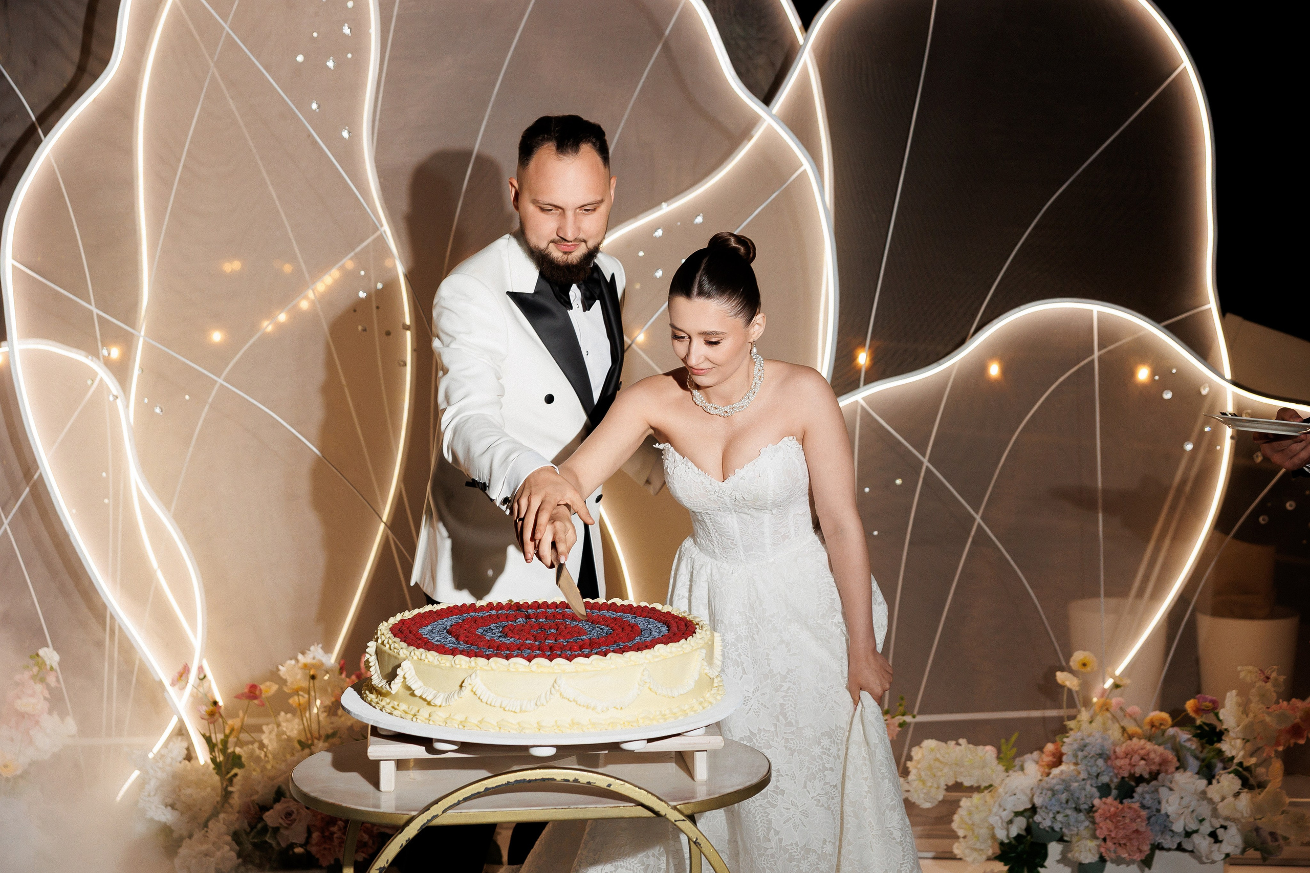 Florin & Corina — Complexul Turistic Costesti — Wedding Day. Servicii Foto și Video 067188353