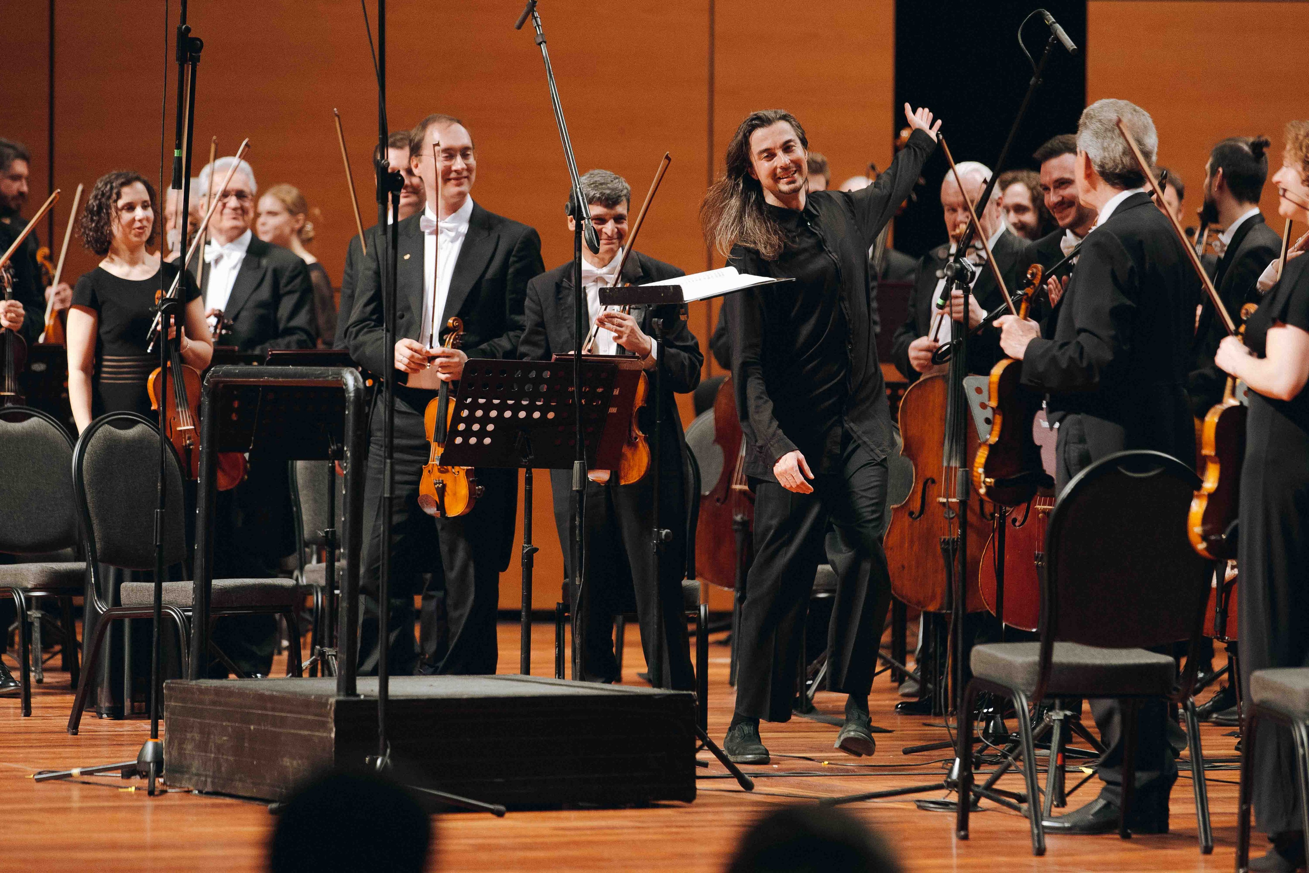 The Tchaikovsky Academic Grand Symphony Orchestra in Istanbul. Wedding&Event photographer Ismail Rzayev in Baku