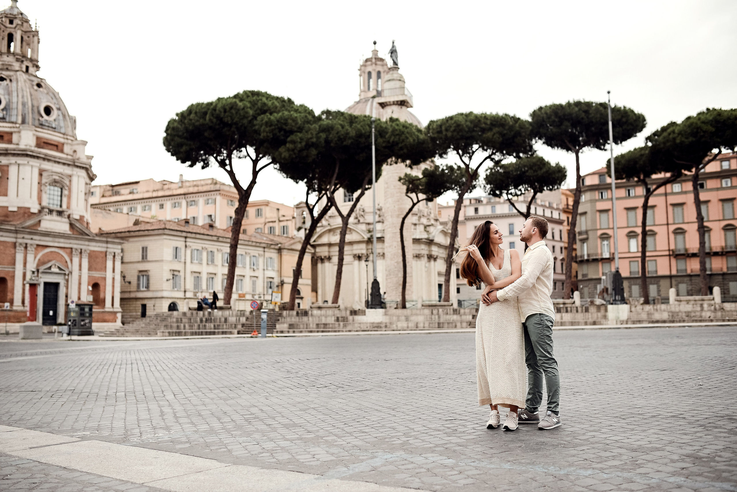 Rome Photoshoot — Couples, Proposals, Elopements & Families