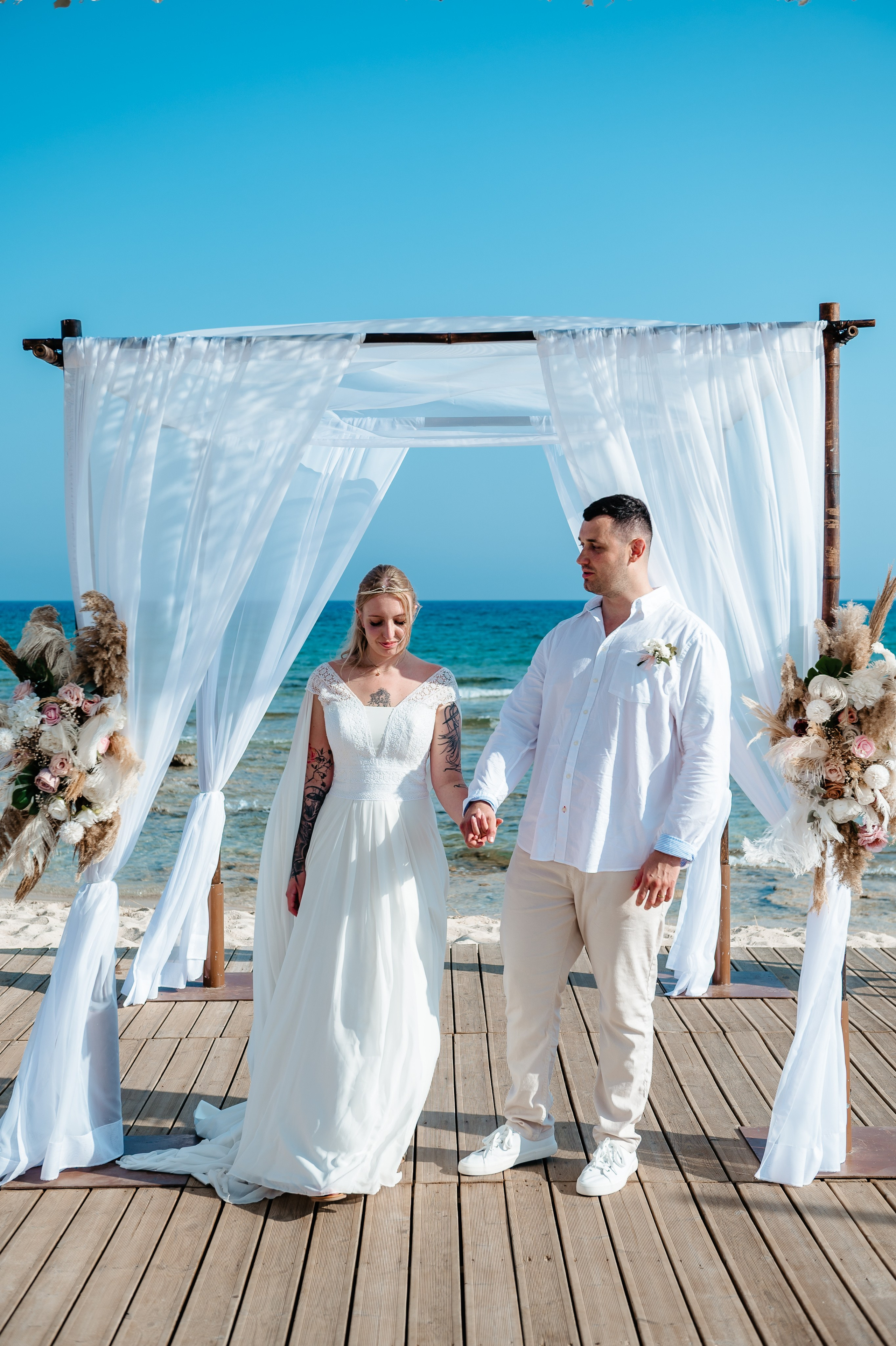 Ceremony sirens beach. AdrianOltean.wfolio.pro