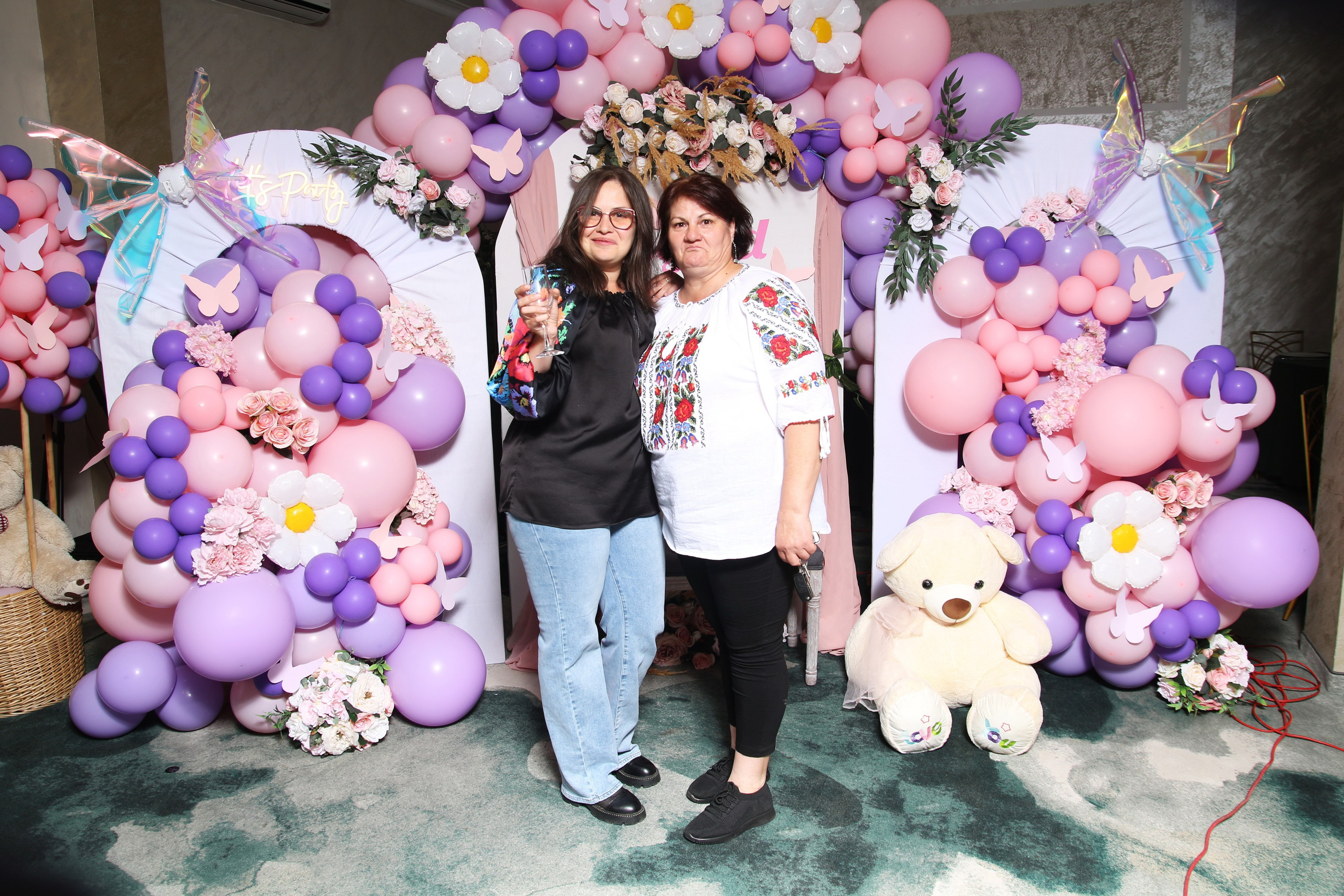 BYZO MEDIA. PETRU BYZO - family and children photographer in ROMANIA