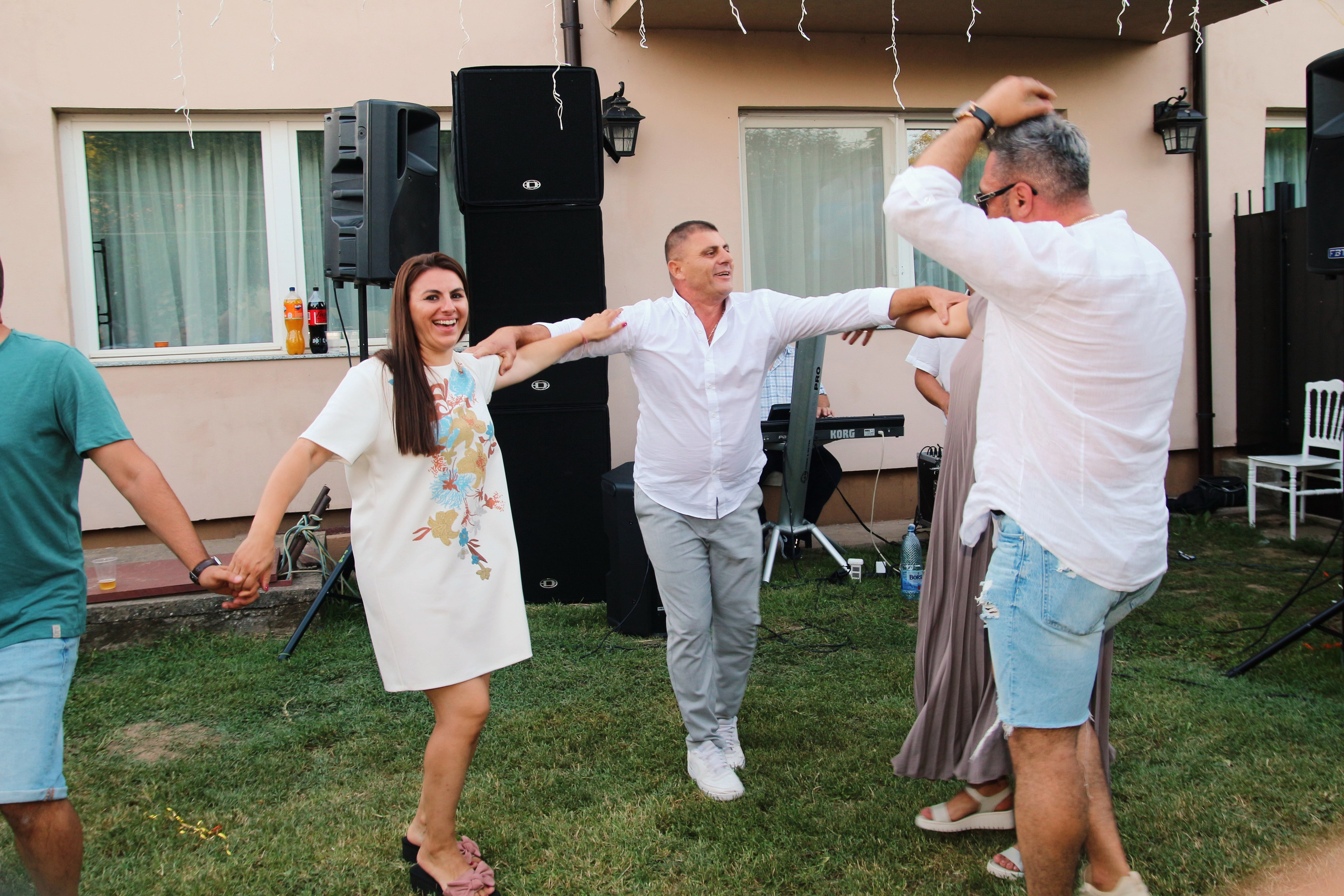 BYZO MEDIA. PETRU BYZO - family and children photographer in ROMANIA