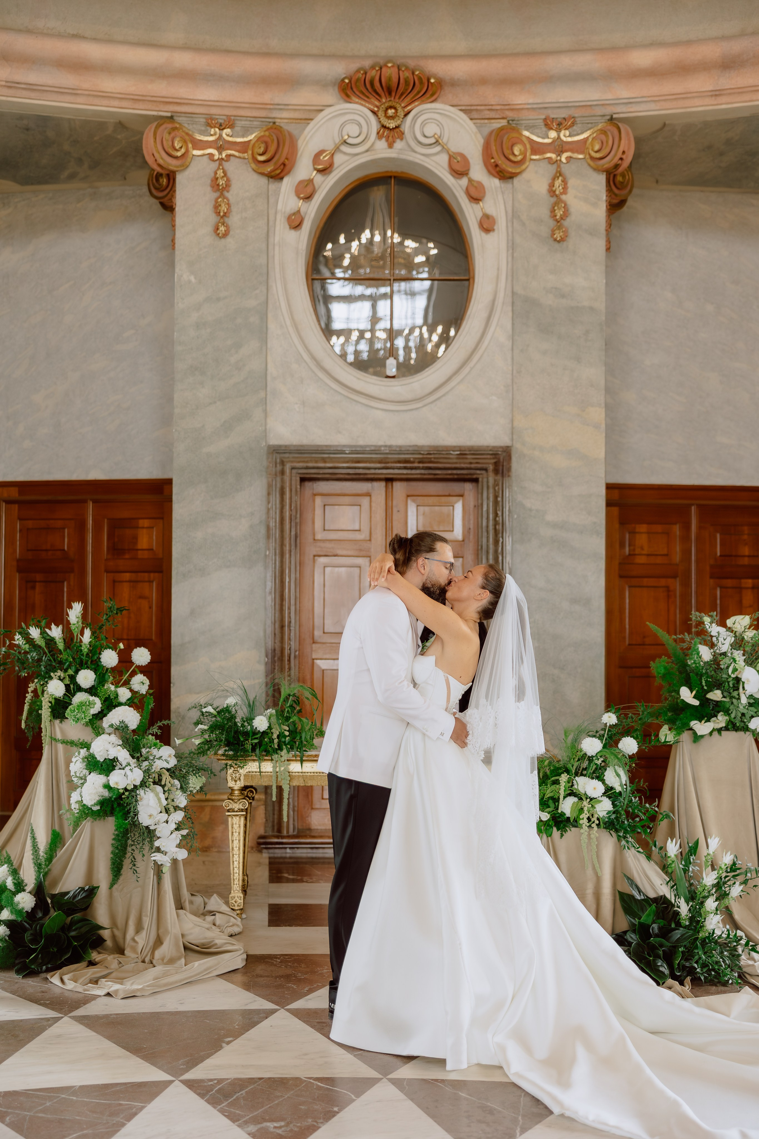 Wedding at Chateau Karlova Koruna