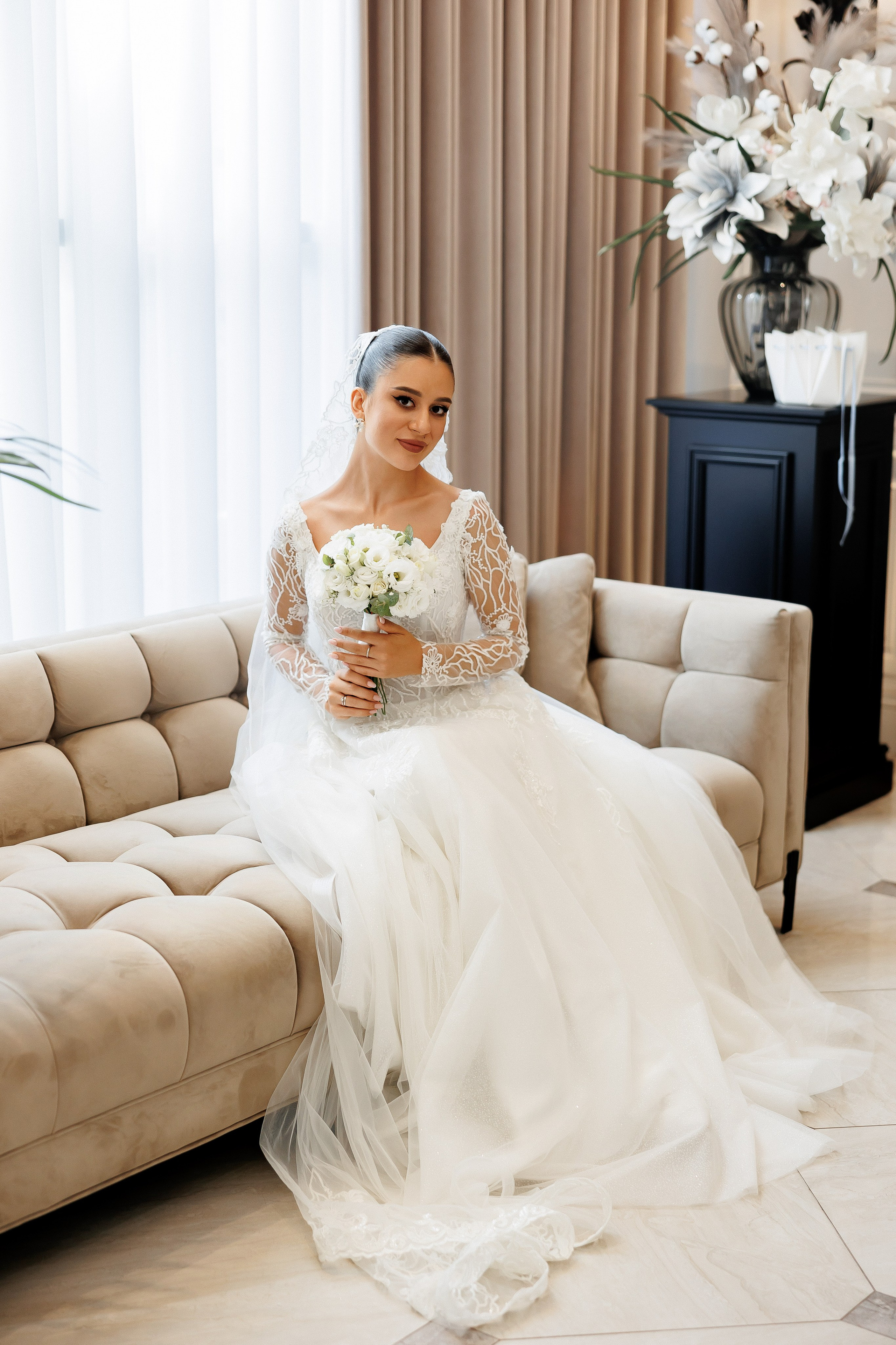 Serghei & Erica — Queen Residence. Servicii Foto și Video 067188353