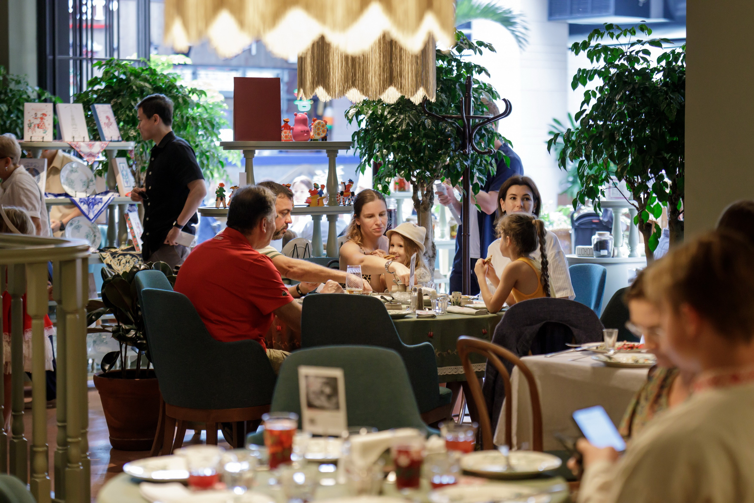 Maslenitsa at Babushka Restaurant, Dubai 2024. Photographer Anna Curly | Weddings and Events in Dubai