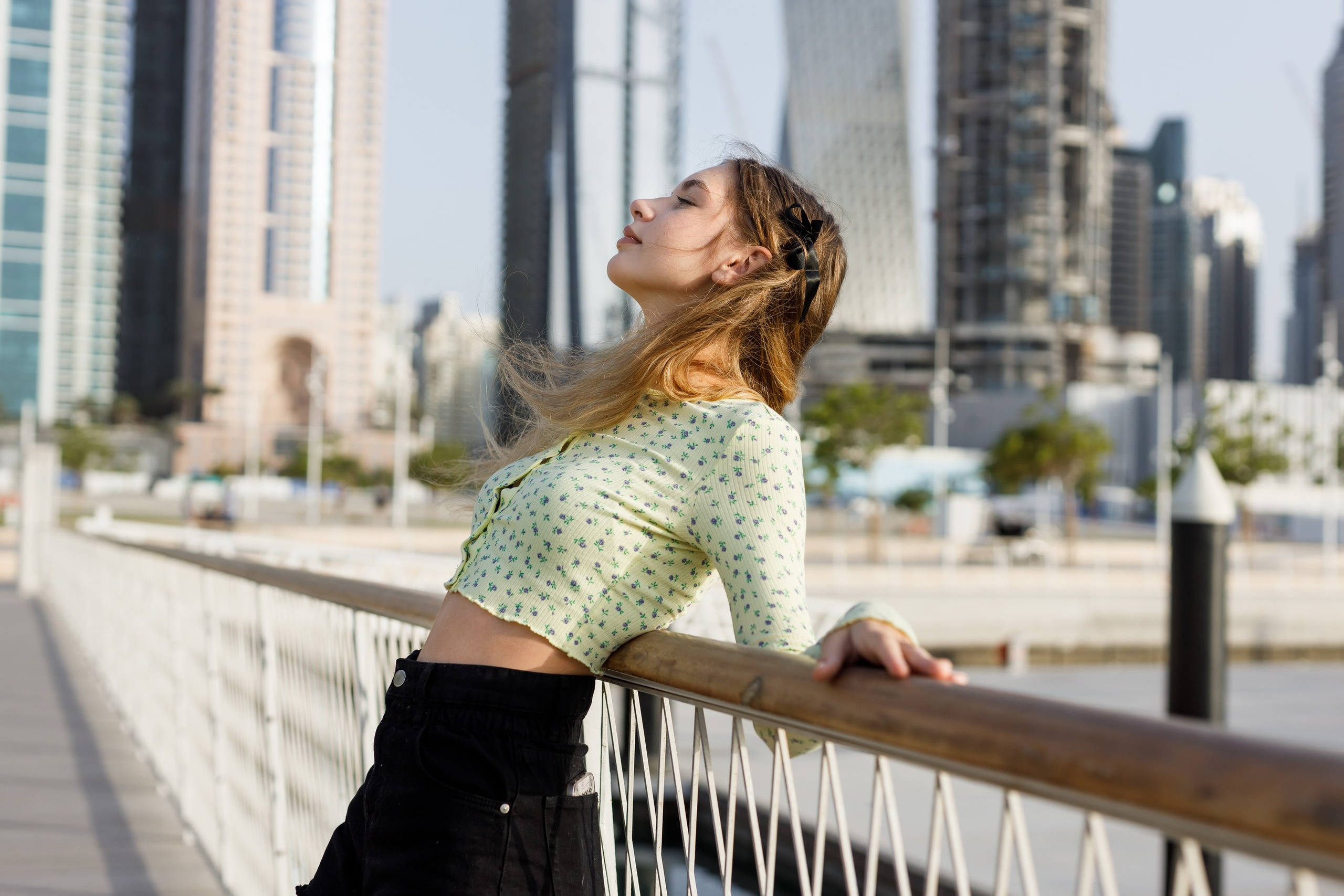 Dubai street style. Photographer Anna Curly | Weddings and Events in Dubai