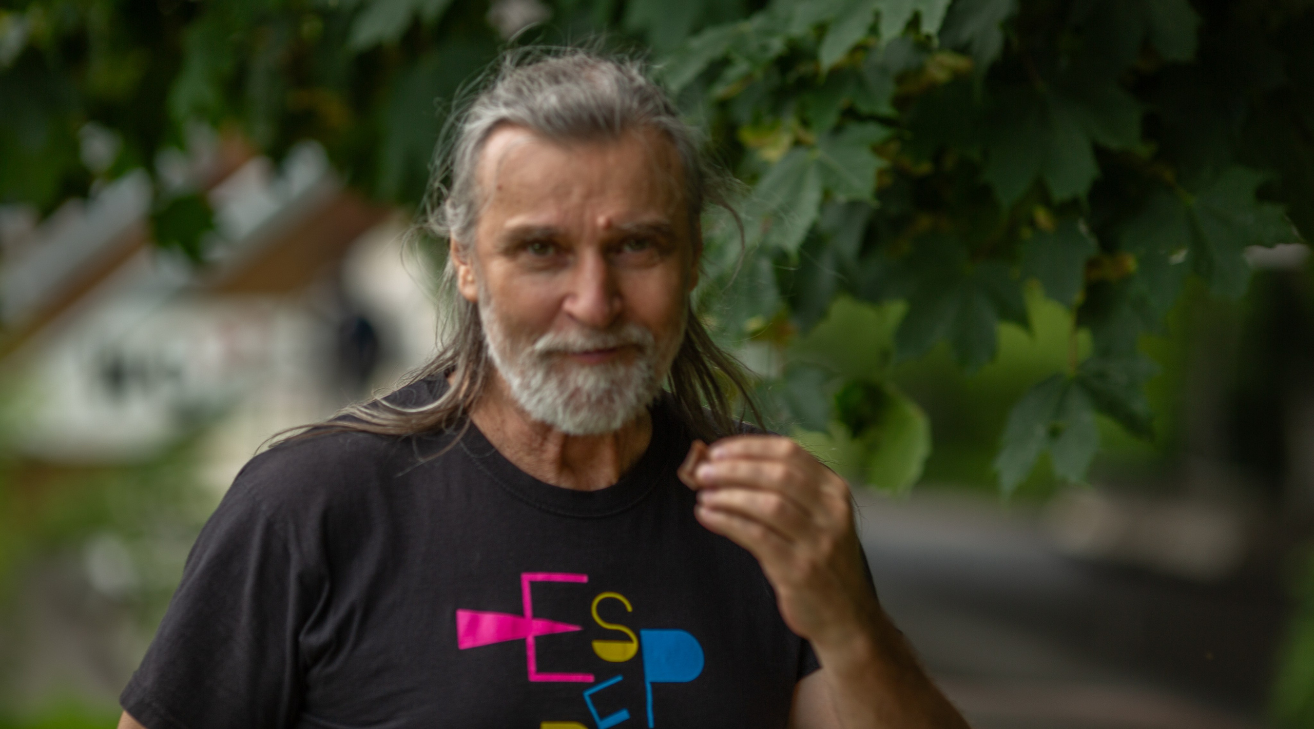Esperantista golfumado tra Fribourg. Portret photographer in Switzerland Artur Magpie