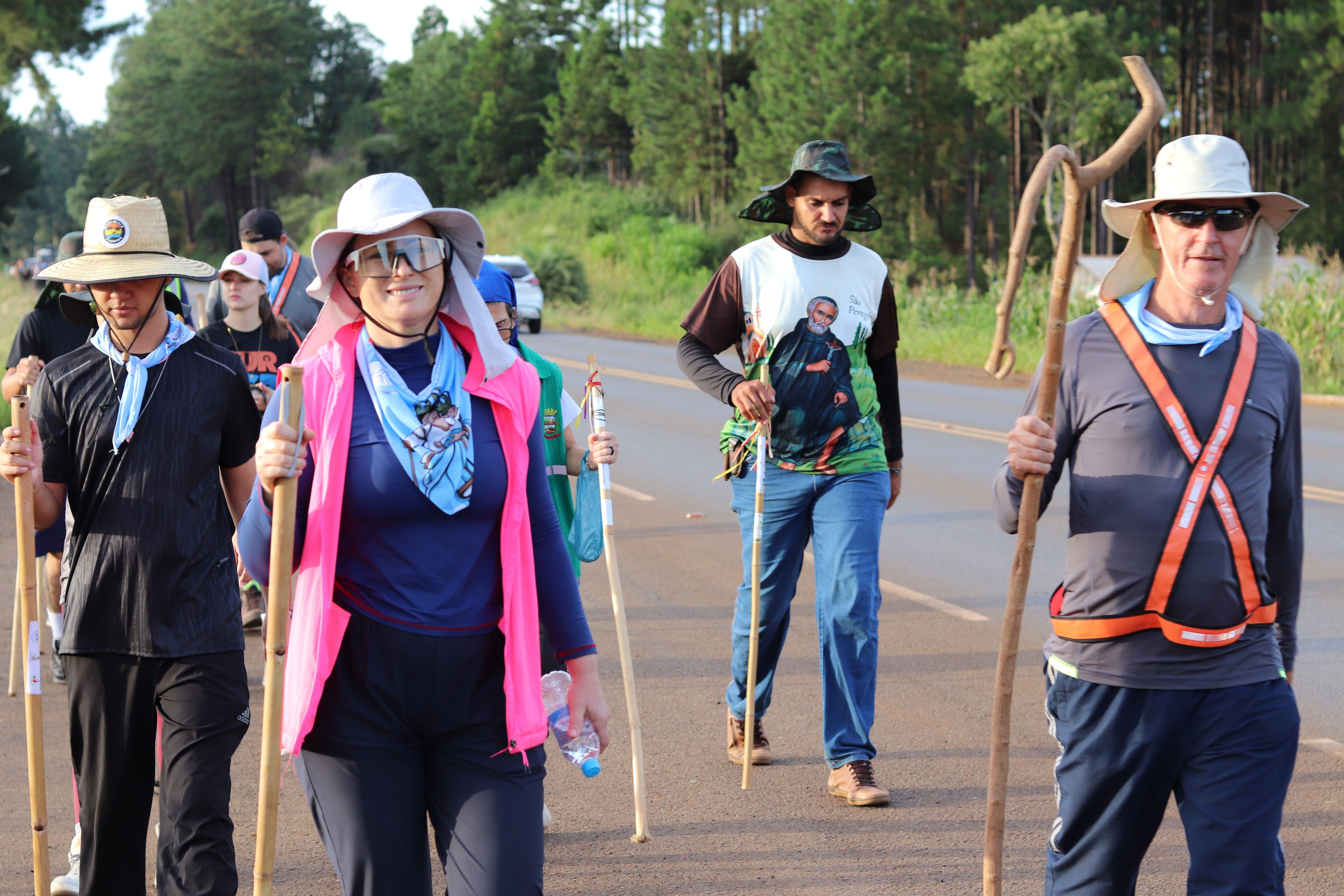 Peregrinação Nossa Senhora de Belém. Handa Produções