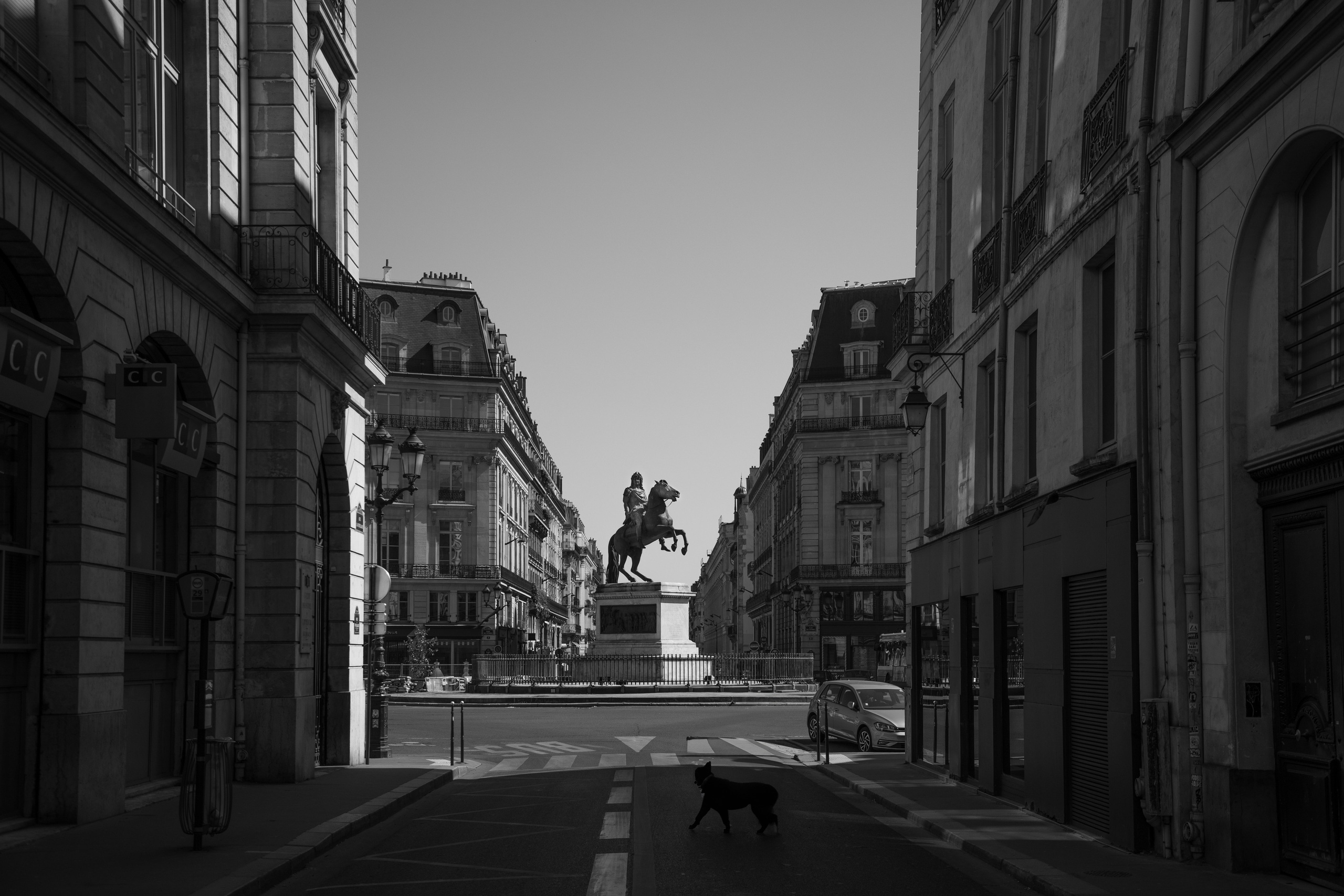 PARIS. Photographe Karen Tatevosian