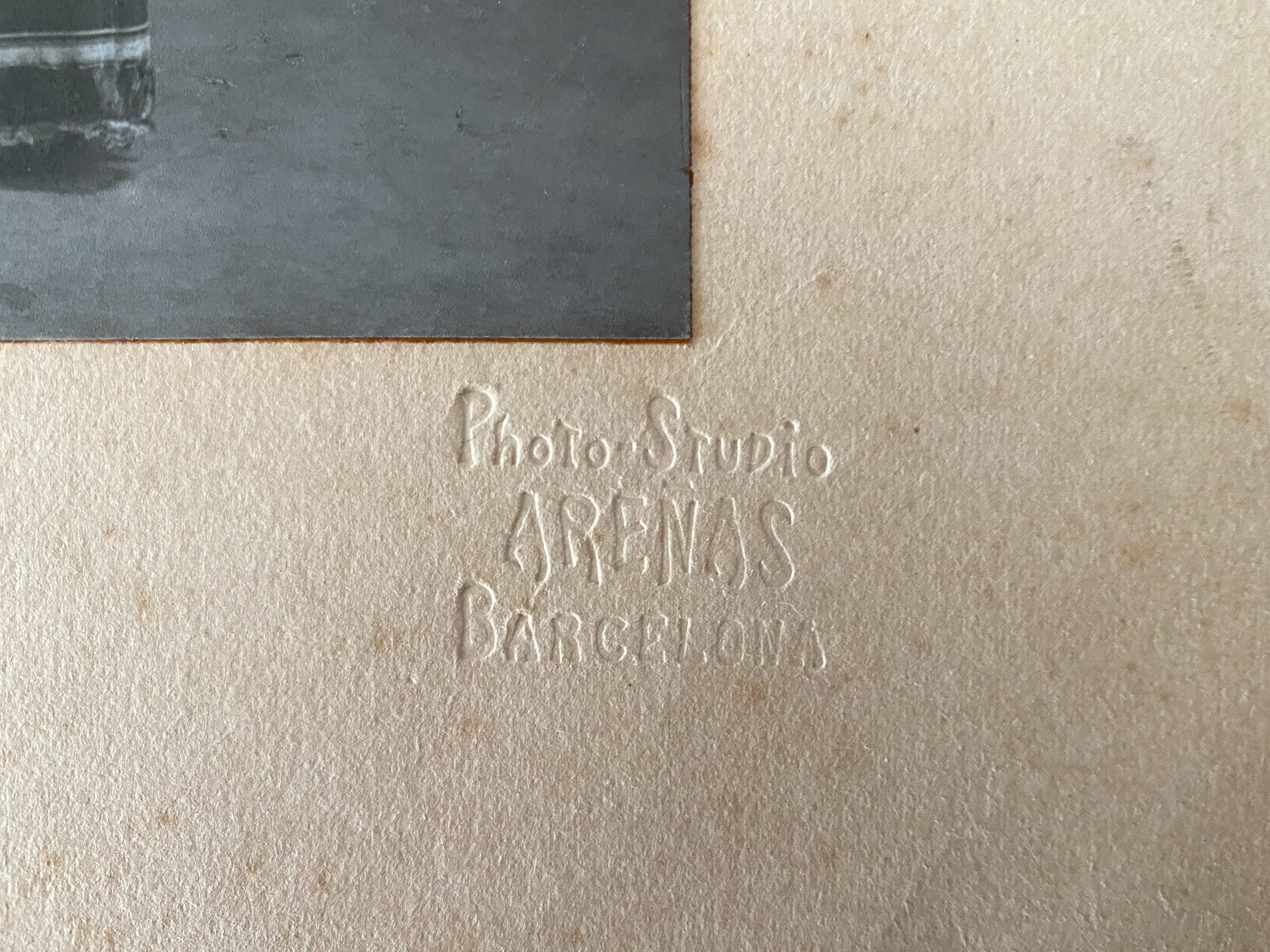 Nationalcostume. Современнные и актикварные украшения в Барселоне, Москве и Санкт-Петербурге