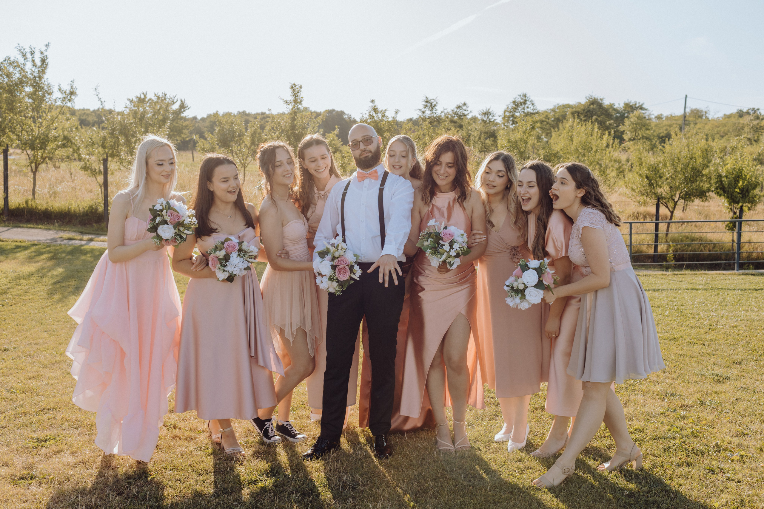 Moise & Delia. Wedding & couple photographer from Romania Rut Vetan