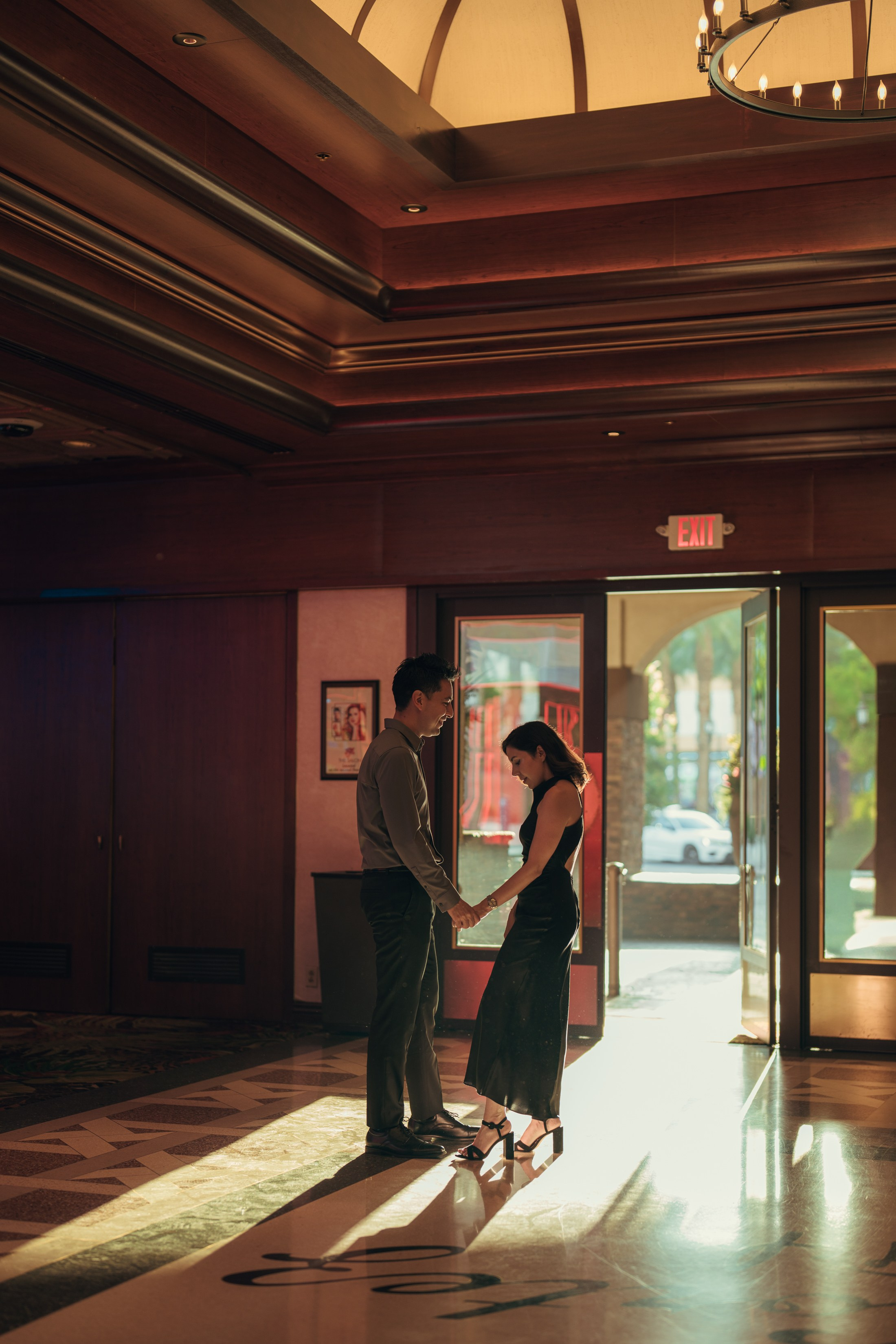 Anniversary. Wedding & elopement photographer Viktoriya Kravtsov. Las Vegas